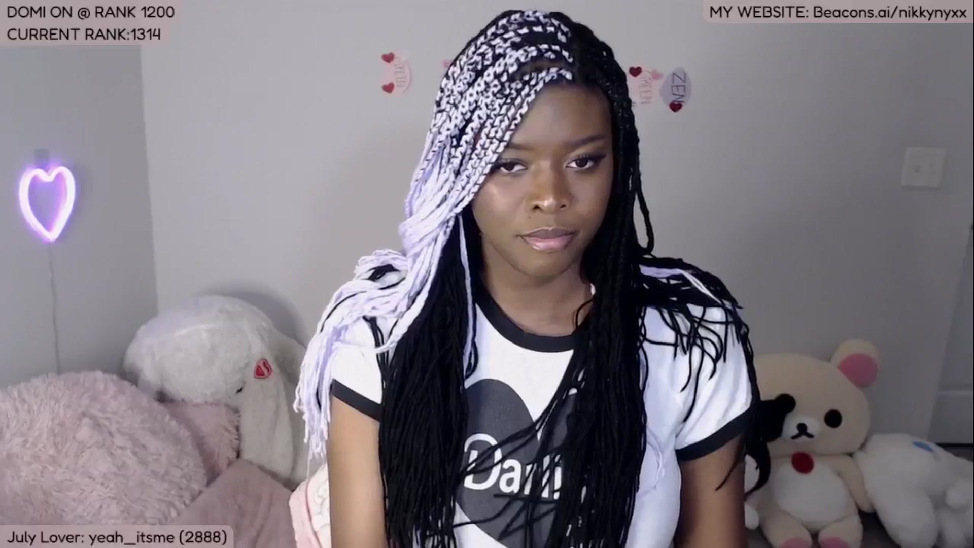 Gallery image thumbnail from NikkyNyxx's myfreecams stream on, 07/31/2024, 01:12 image 14 of 20