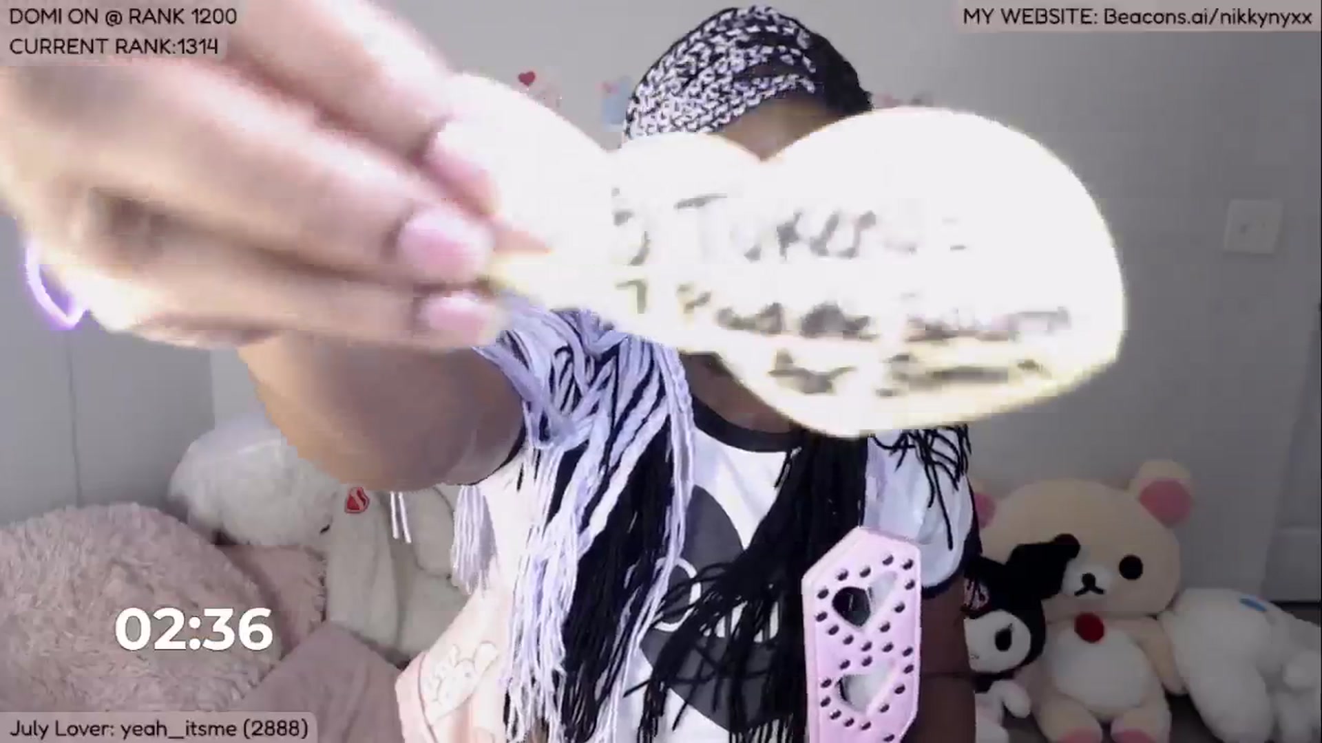 Gallery image thumbnail from NikkyNyxx's myfreecams stream on, 07/31/2024, 01:12 image 15 of 20