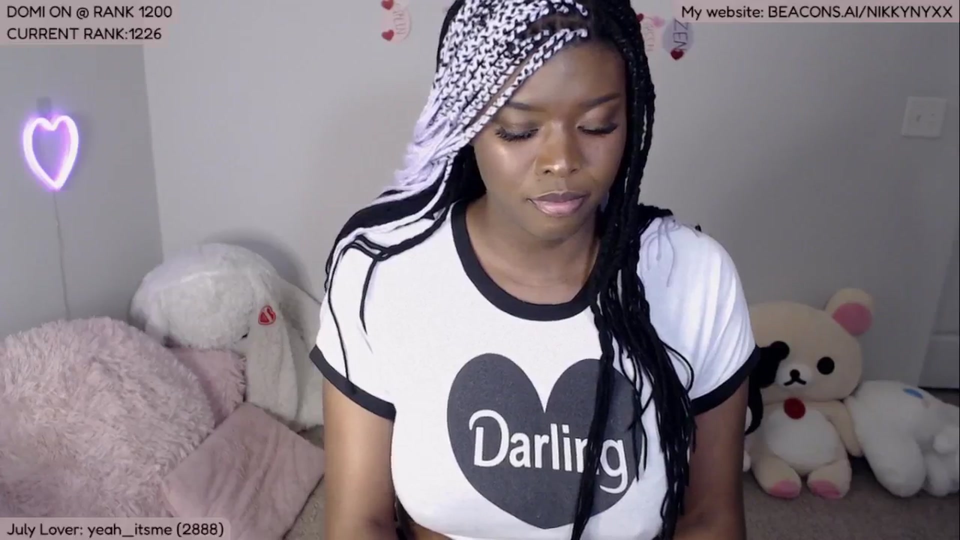 Gallery image thumbnail from NikkyNyxx's myfreecams stream on, 07/31/2024, 04:31 image 18 of 20