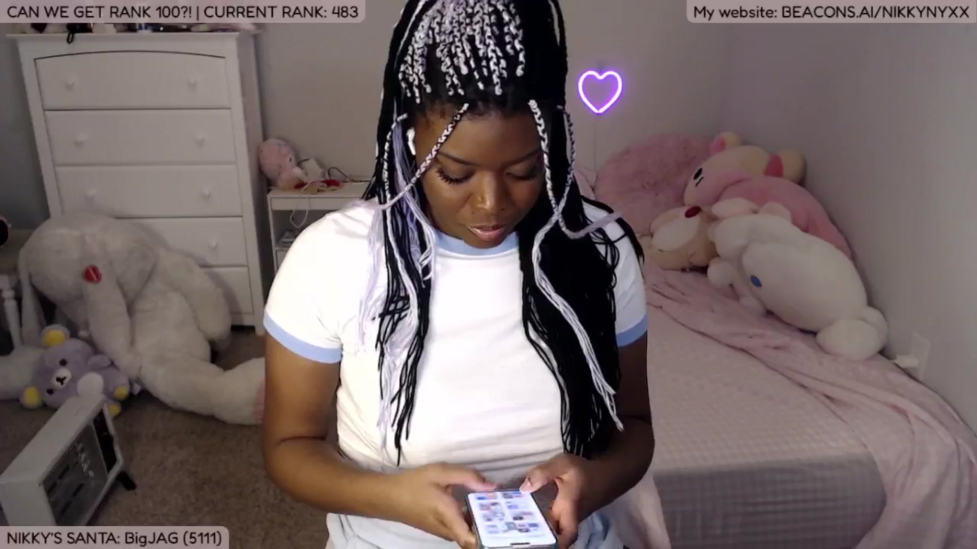 Gallery image thumbnail from NikkyNyxx's myfreecams stream on, 12/20/2024, 09:10 image 5 of 20