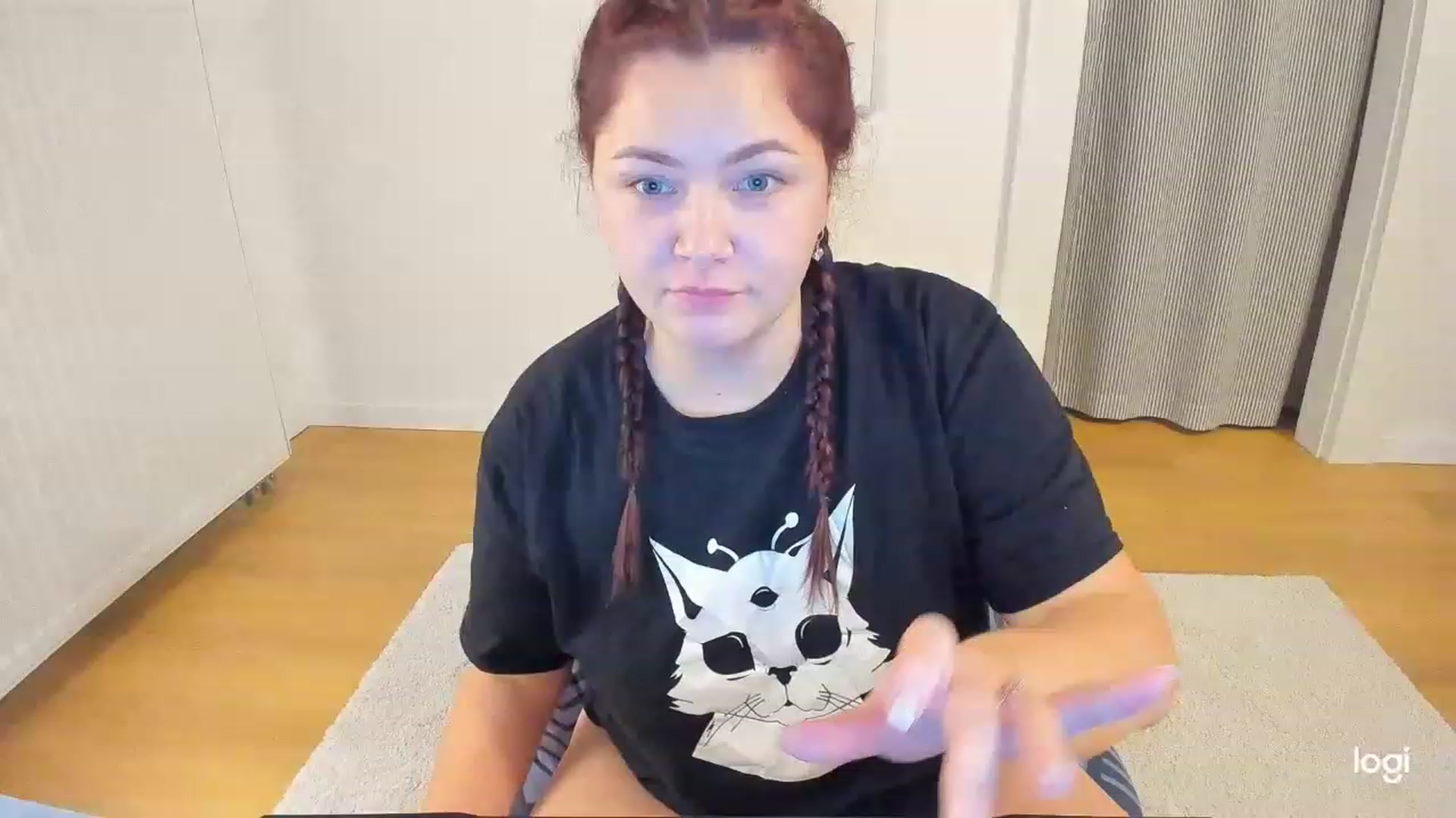 Gallery image thumbnail from Nikky_Ray's myfreecams stream on, 12/03/2022, 19:37 image 7 of 20