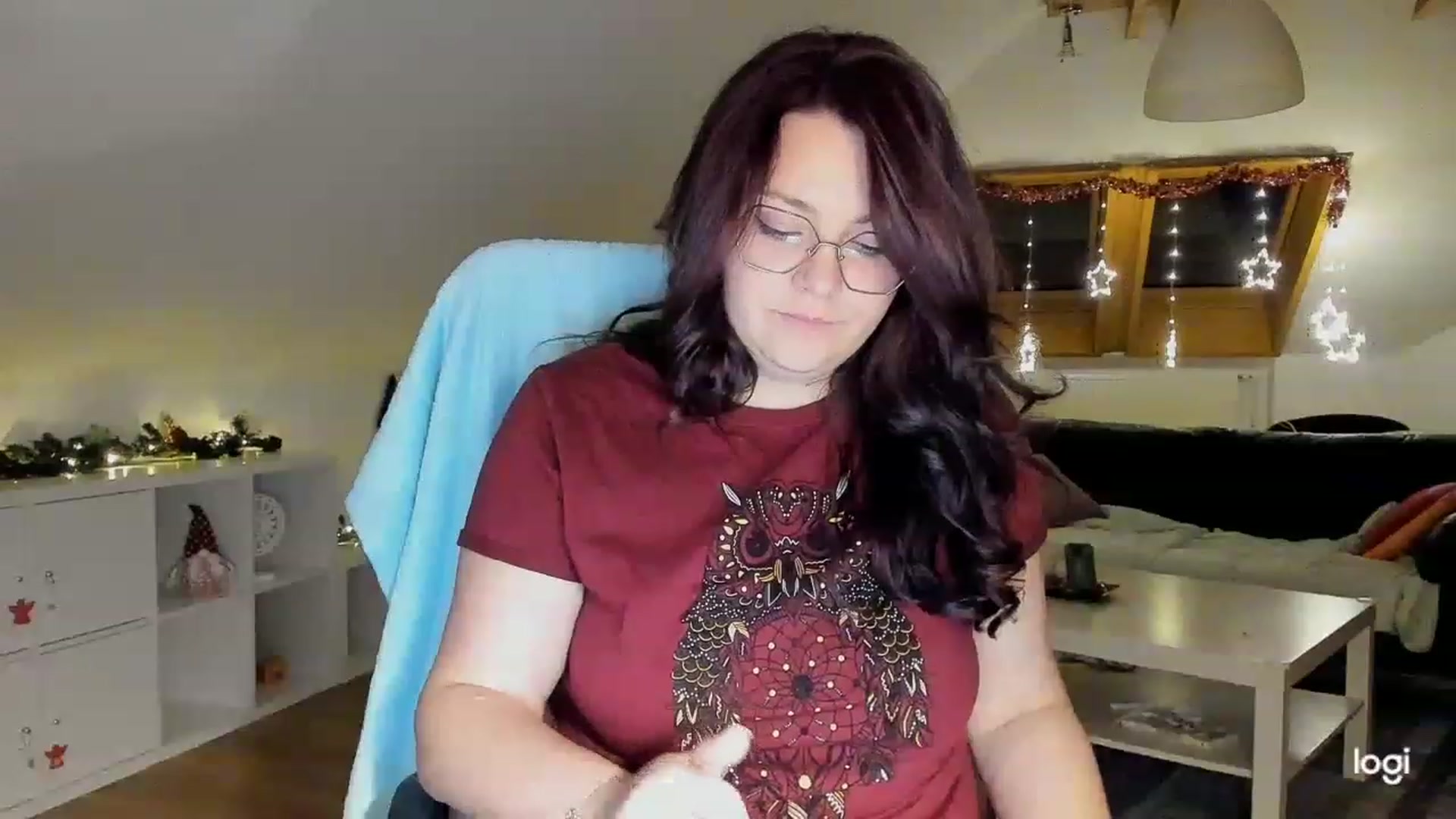 Gallery image thumbnail from Nikky_Ray's myfreecams stream on, 12/19/2022, 18:53 image 18 of 20