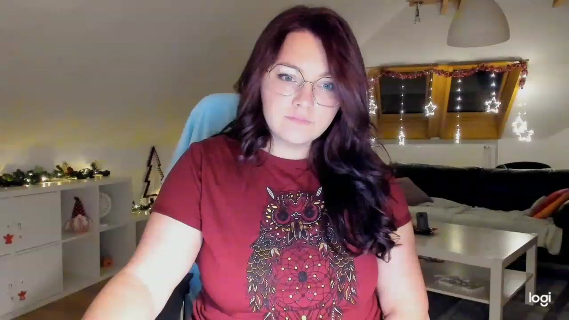 Gallery image thumbnail from Nikky_Ray's myfreecams stream on, 12/19/2022, 18:53 image 10 of 20
