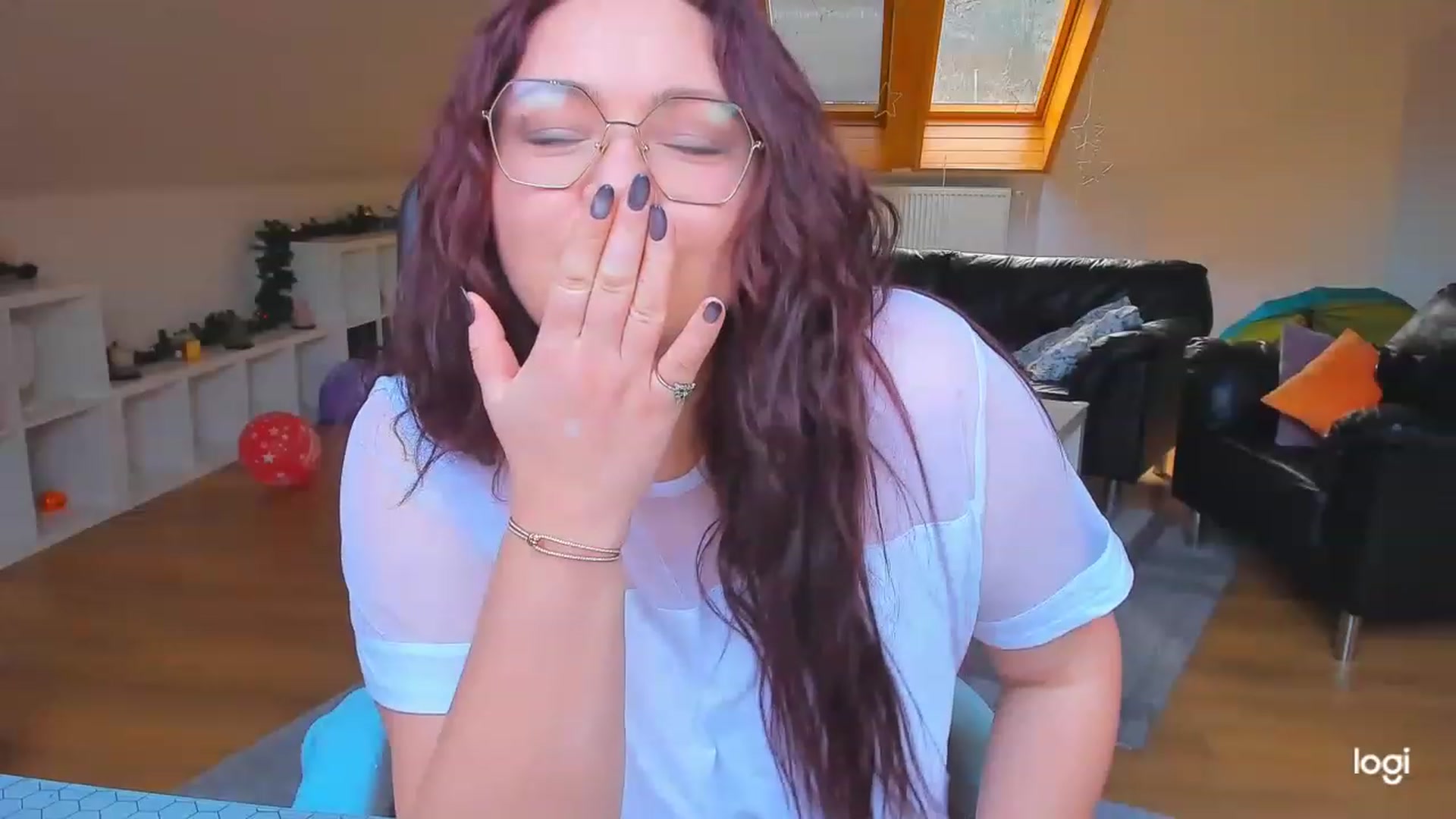 Gallery image thumbnail from Nikky_Ray's myfreecams stream on, 02/06/2023, 14:48 image 15 of 20
