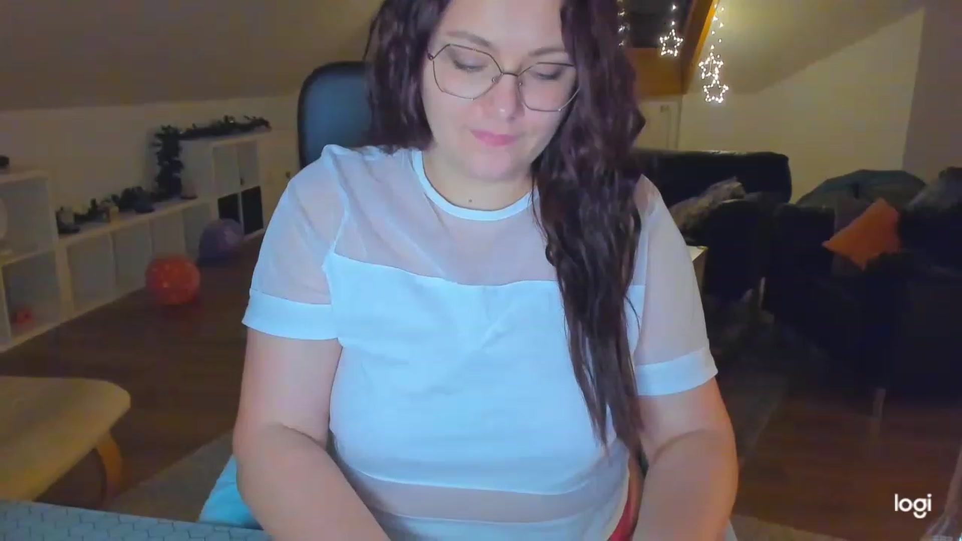 Gallery image thumbnail from Nikky_Ray's myfreecams stream on, 02/06/2023, 19:08 image 17 of 20