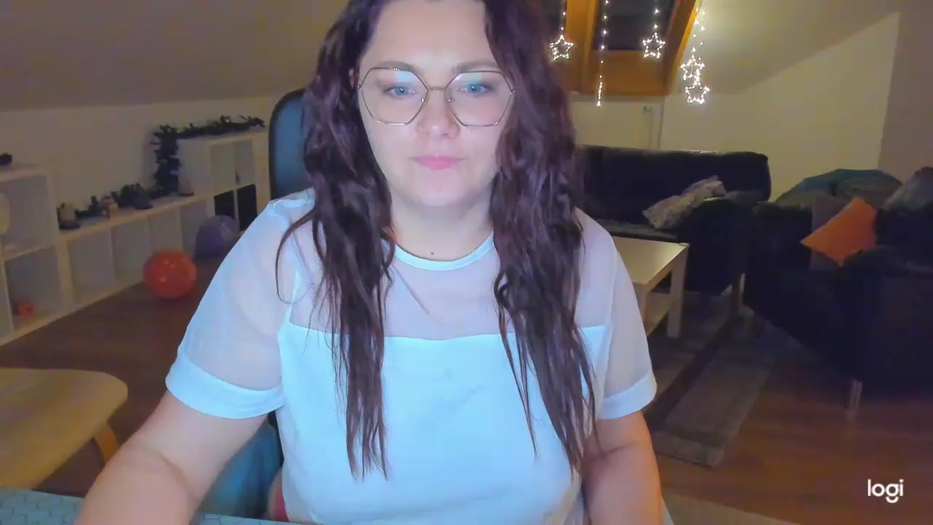 Gallery image thumbnail from Nikky_Ray's myfreecams stream on, 02/06/2023, 19:08 image 9 of 20