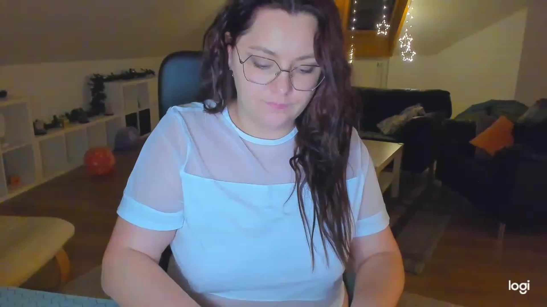 Gallery image thumbnail from Nikky_Ray's myfreecams stream on, 02/06/2023, 19:08 image 6 of 20