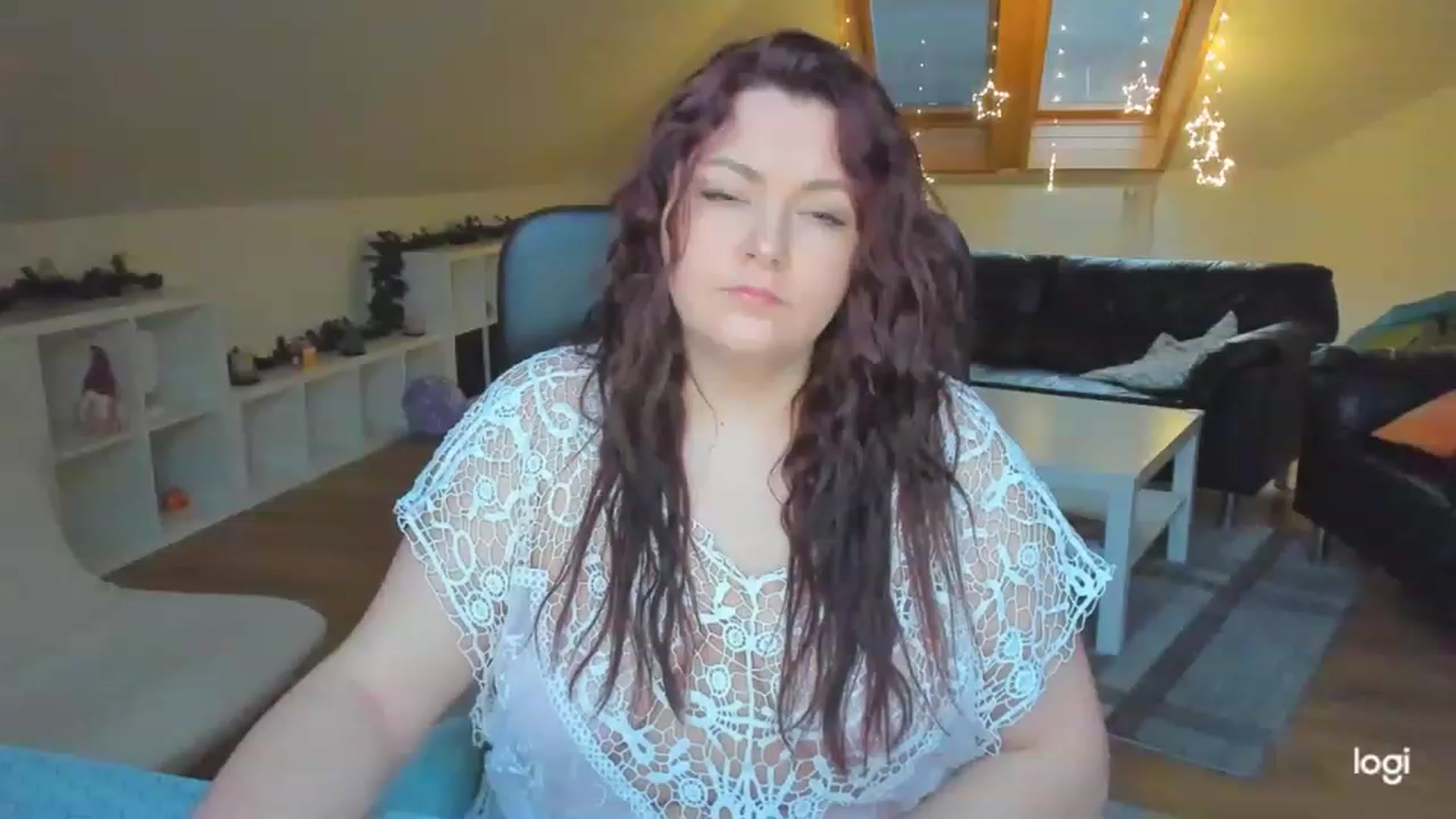 Gallery image thumbnail from Nikky_Ray's myfreecams stream on, 02/07/2023, 16:39 image 1 of 20