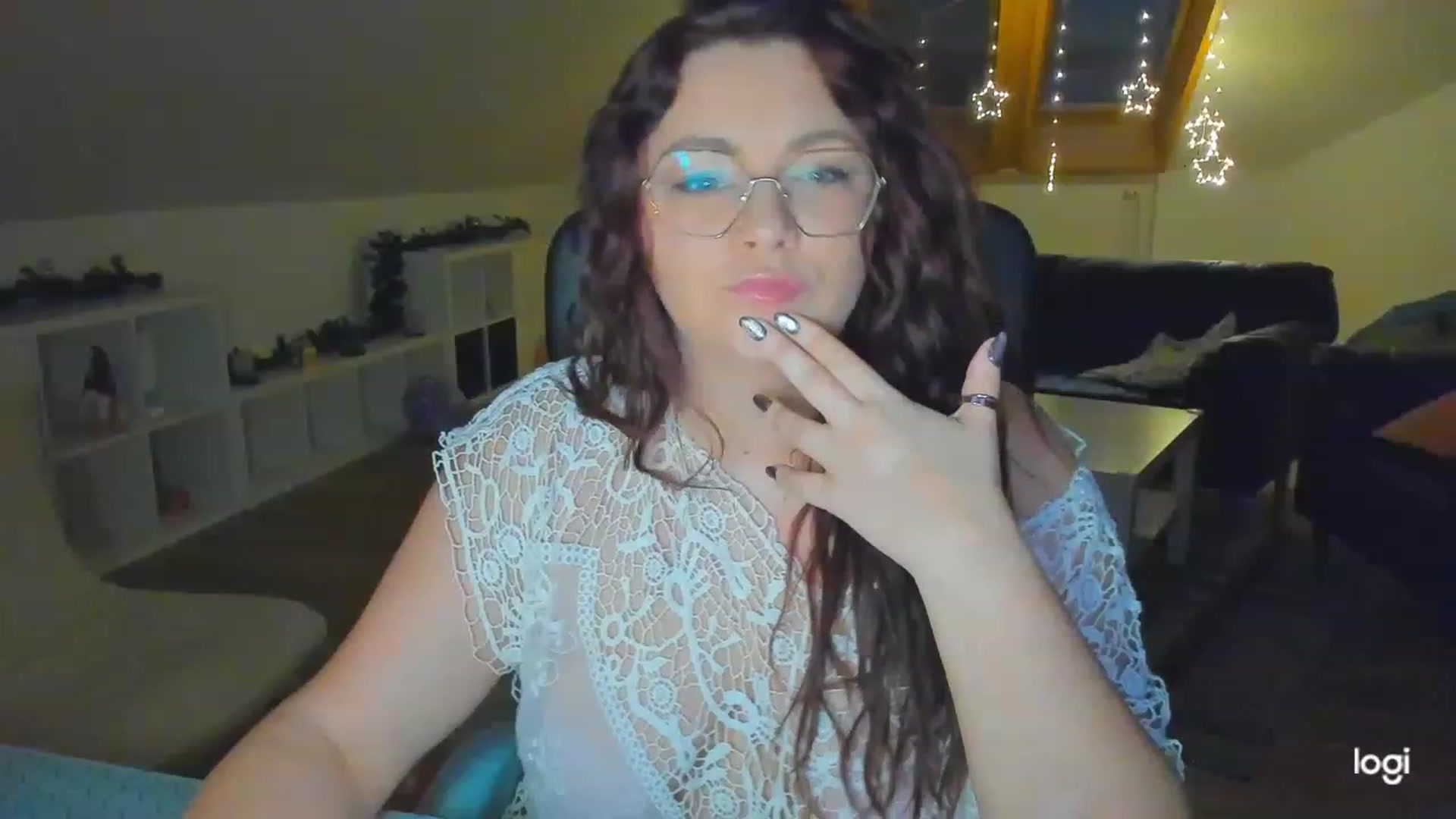 Gallery image thumbnail from Nikky_Ray's myfreecams stream on, 02/07/2023, 16:39 image 16 of 20
