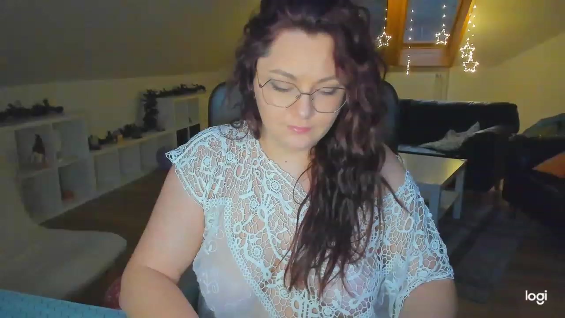 Gallery image thumbnail from Nikky_Ray's myfreecams stream on, 02/07/2023, 16:39 image 9 of 20