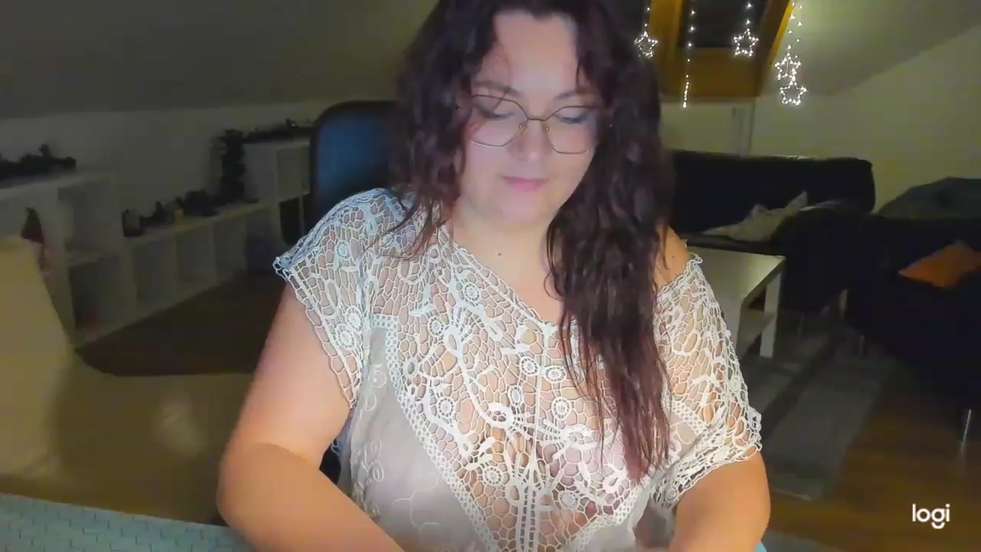 Gallery image thumbnail from Nikky_Ray's myfreecams stream on, 02/07/2023, 18:01 image 4 of 20