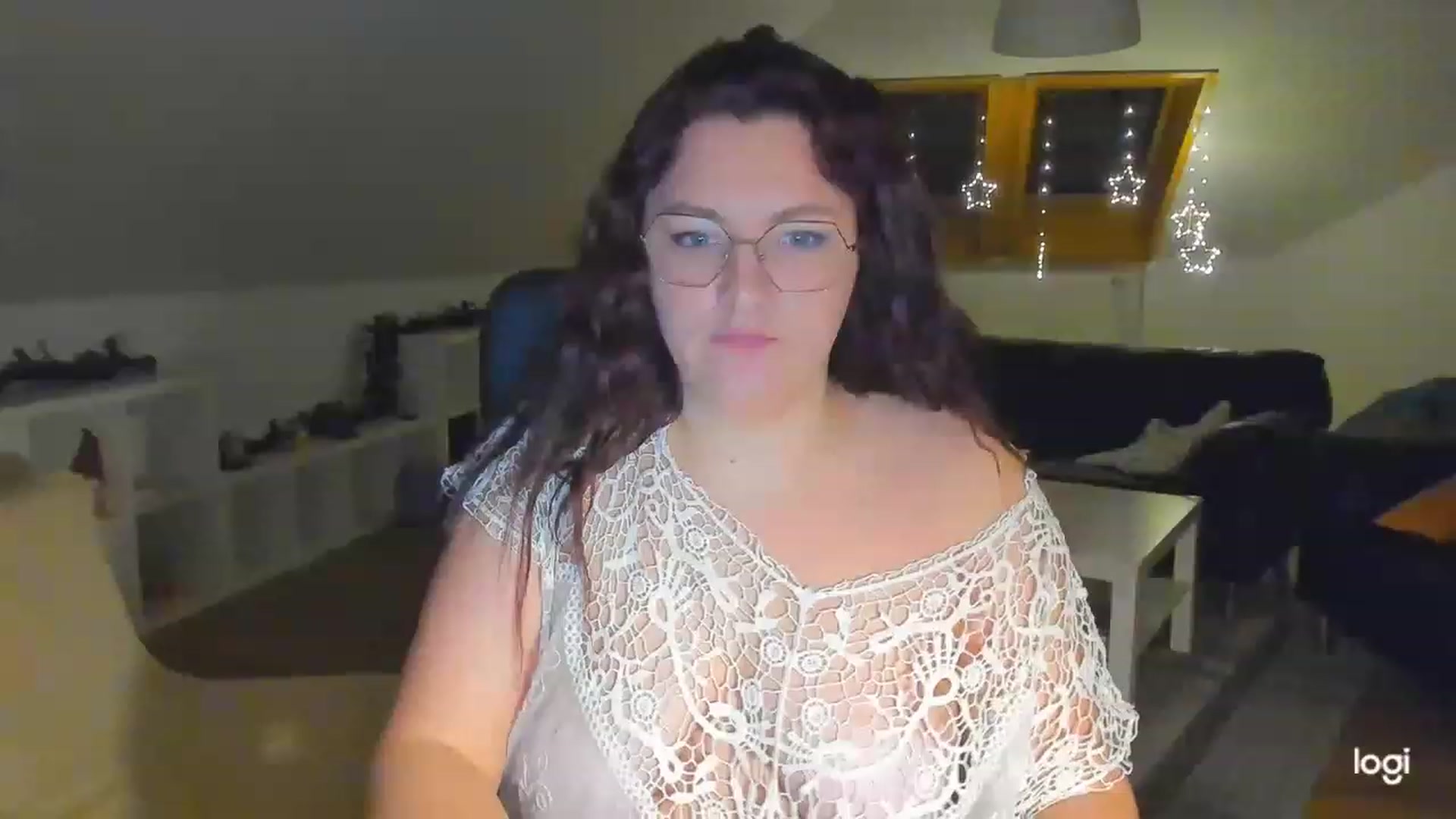 Gallery image thumbnail from Nikky_Ray's myfreecams stream on, 02/07/2023, 18:01 image 11 of 20