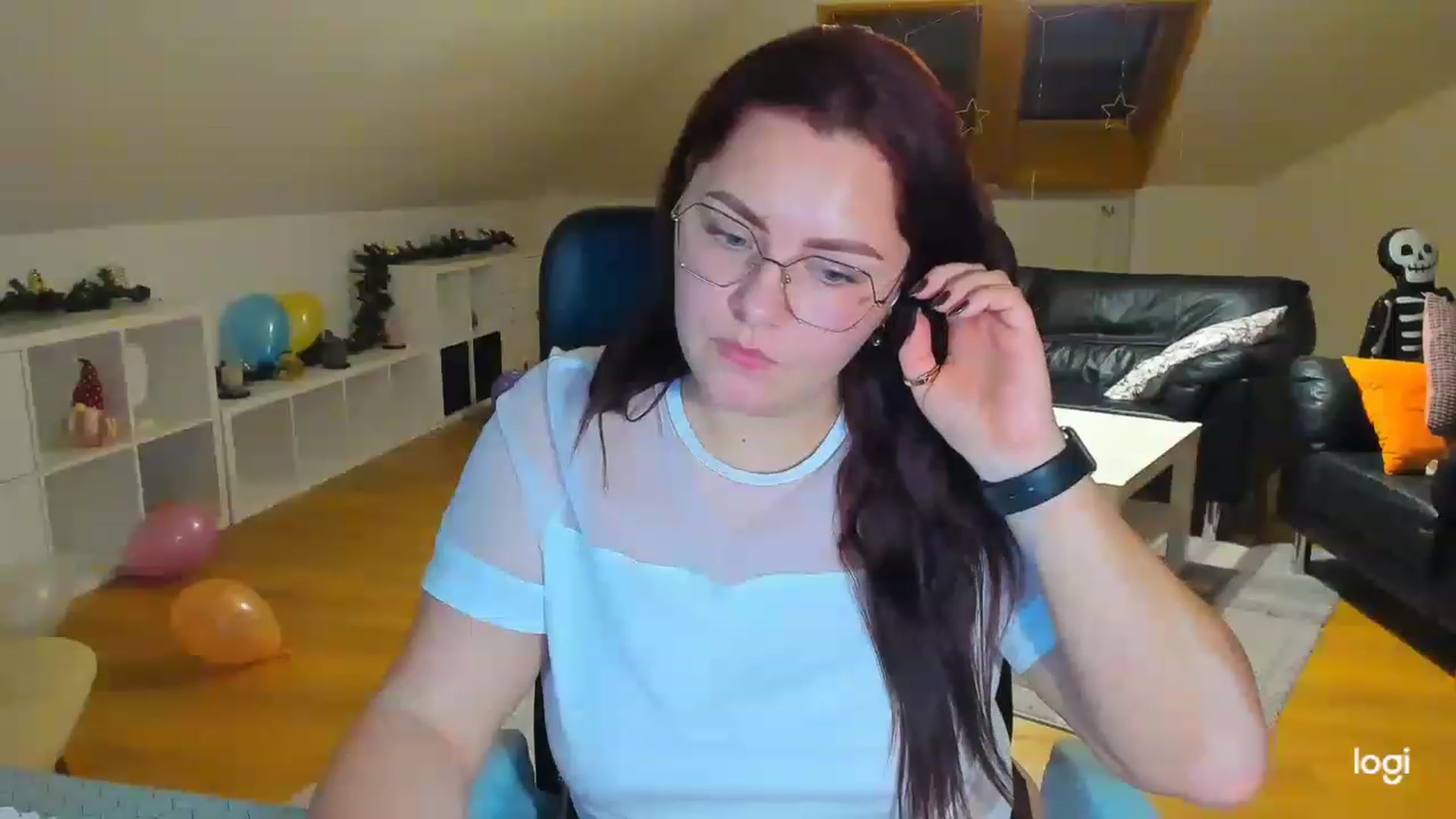 Gallery image thumbnail from Nikky_Ray's myfreecams stream on, 02/17/2023, 18:00 image 7 of 20