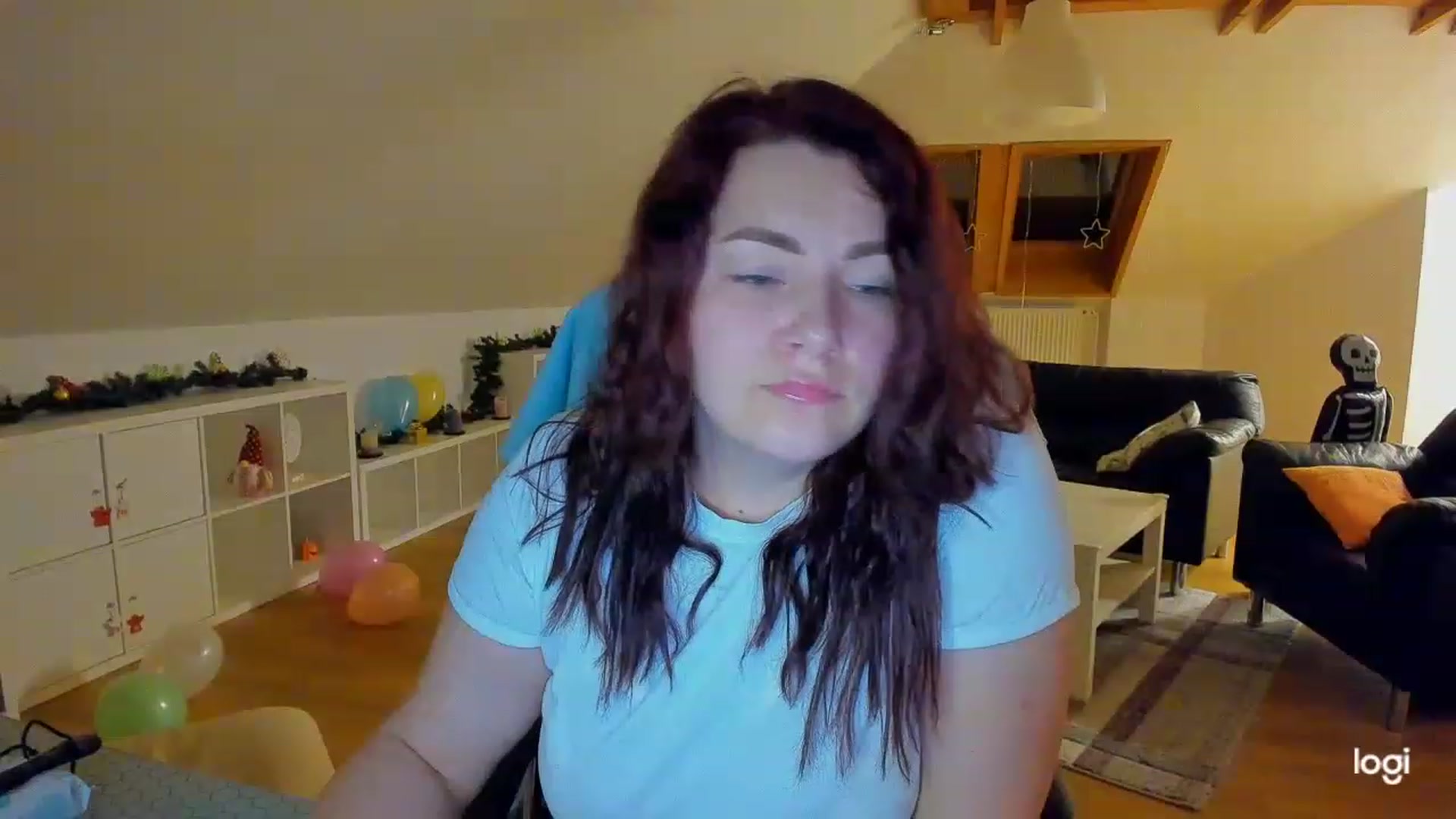 Gallery image thumbnail from Nikky_Ray's myfreecams stream on, 02/22/2023, 18:11 image 8 of 20
