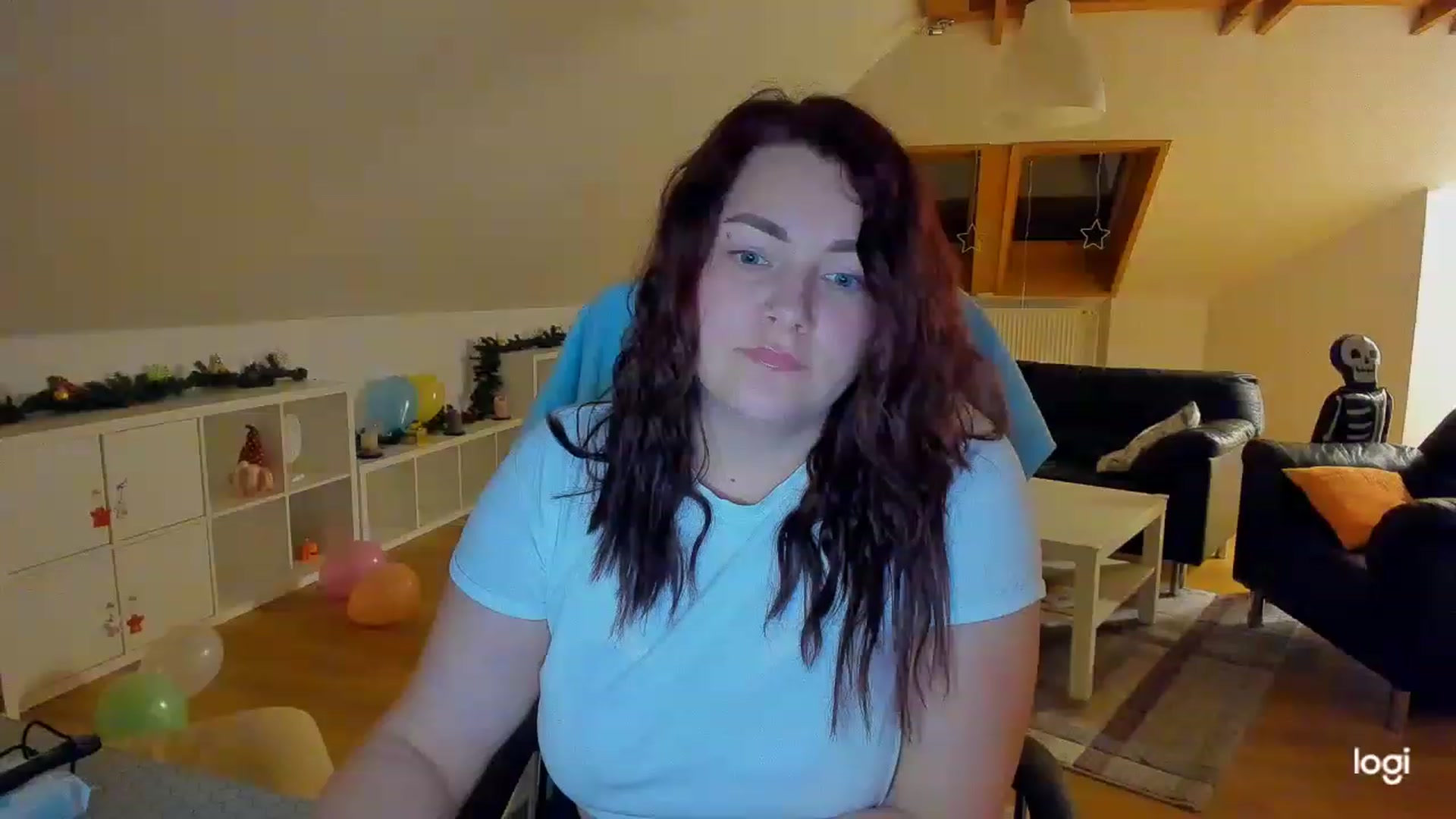 Gallery image thumbnail from Nikky_Ray's myfreecams stream on, 02/22/2023, 18:11 image 11 of 20