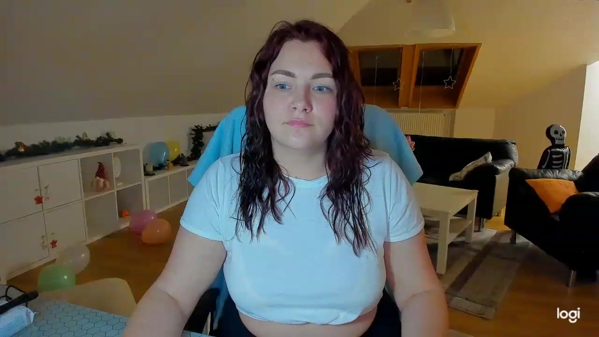 Gallery image thumbnail from Nikky_Ray's myfreecams stream on, 02/22/2023, 19:00 image 5 of 20
