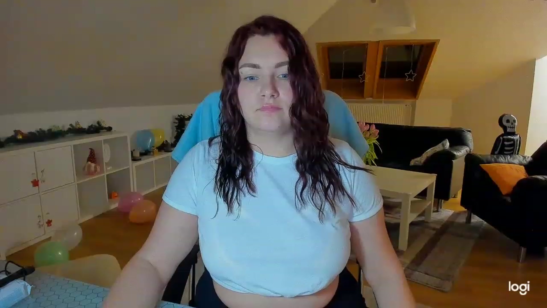 Gallery image thumbnail from Nikky_Ray's myfreecams stream on, 02/22/2023, 19:00 image 14 of 20
