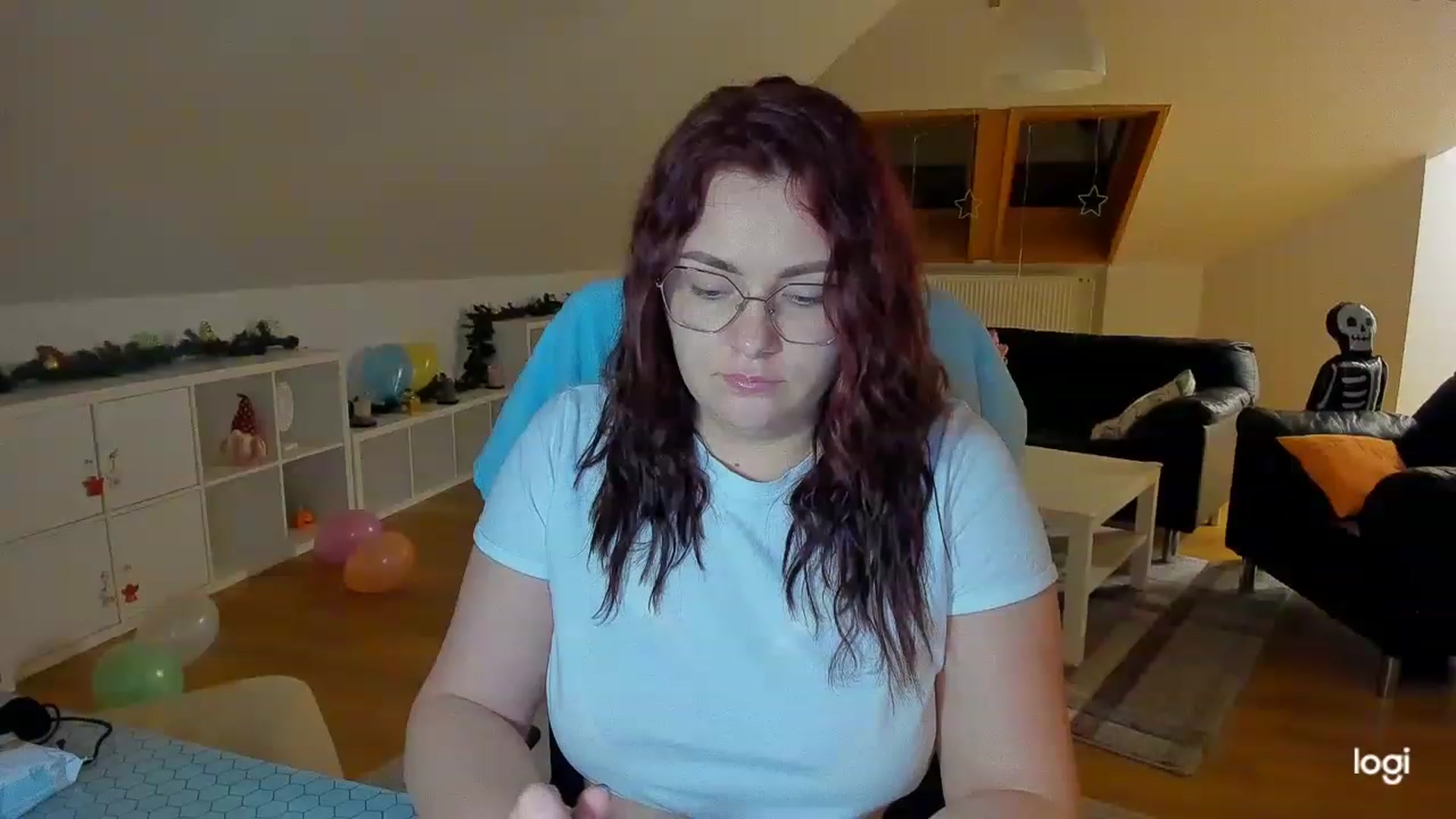 Gallery image thumbnail from Nikky_Ray's myfreecams stream on, 02/22/2023, 21:06 image 3 of 20