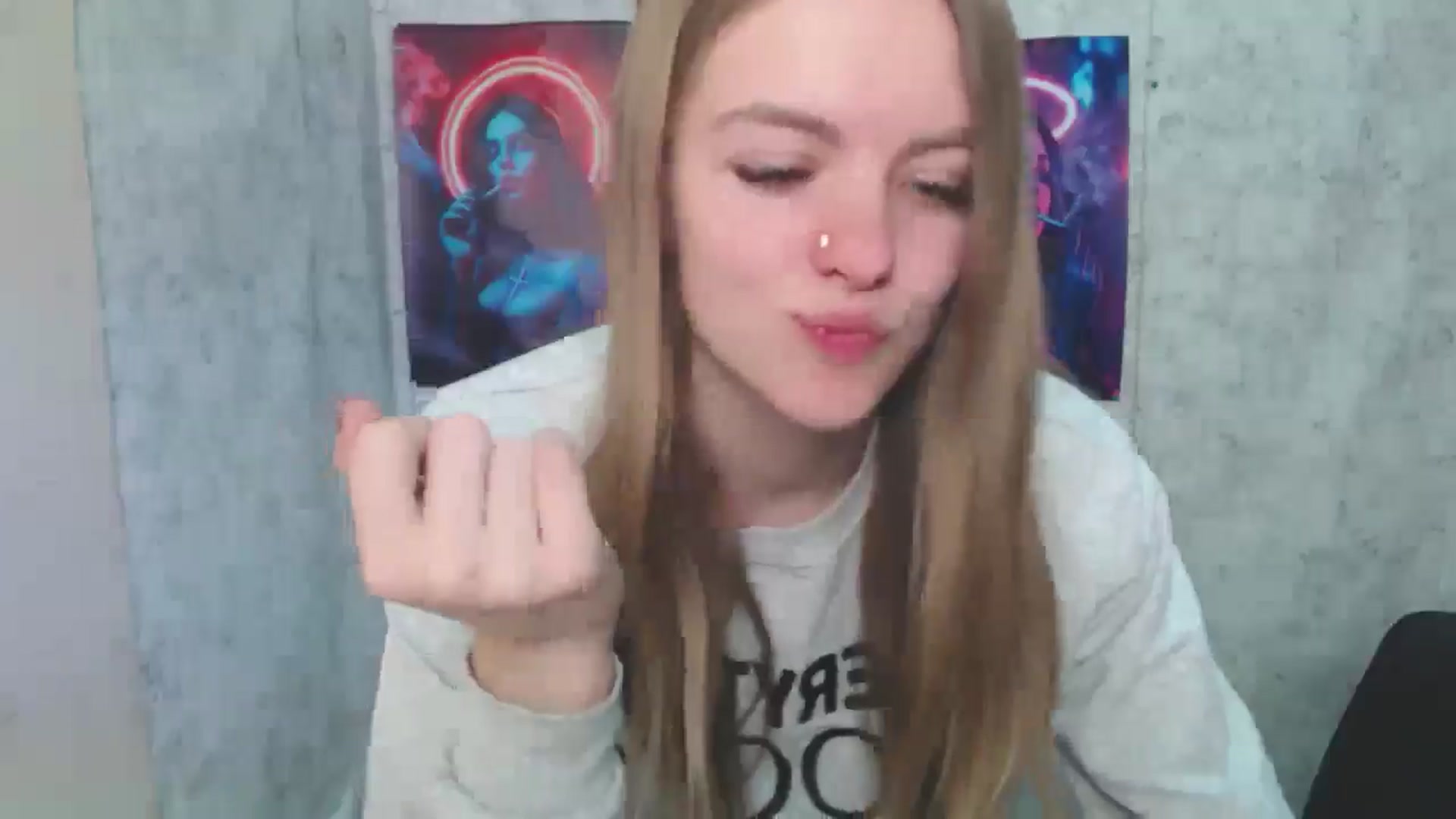 Gallery image thumbnail from NikolTepliss_'s myfreecams stream on, 10/31/2025, 12:12 image 17 of 20