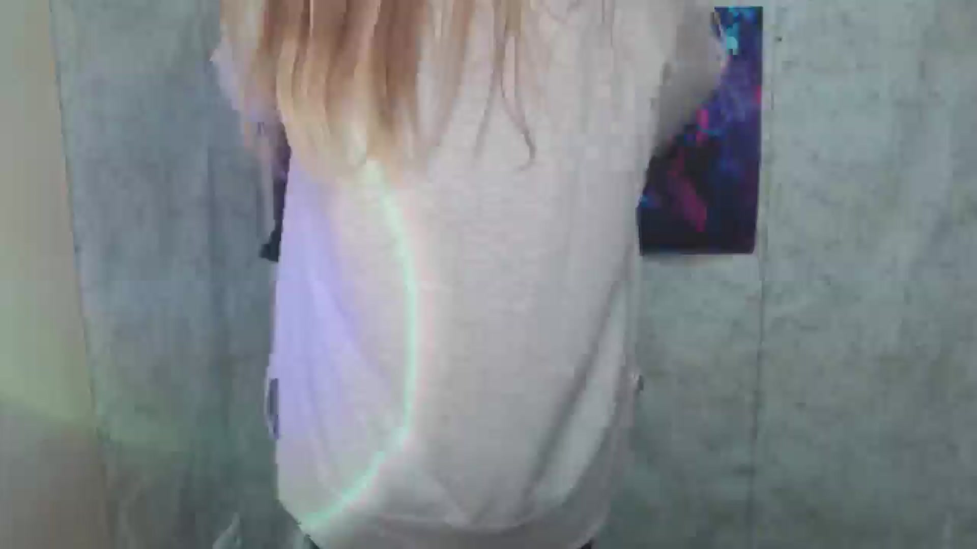 Gallery image thumbnail from NikolTepliss_'s myfreecams stream on, 10/31/2025, 16:21 image 8 of 20