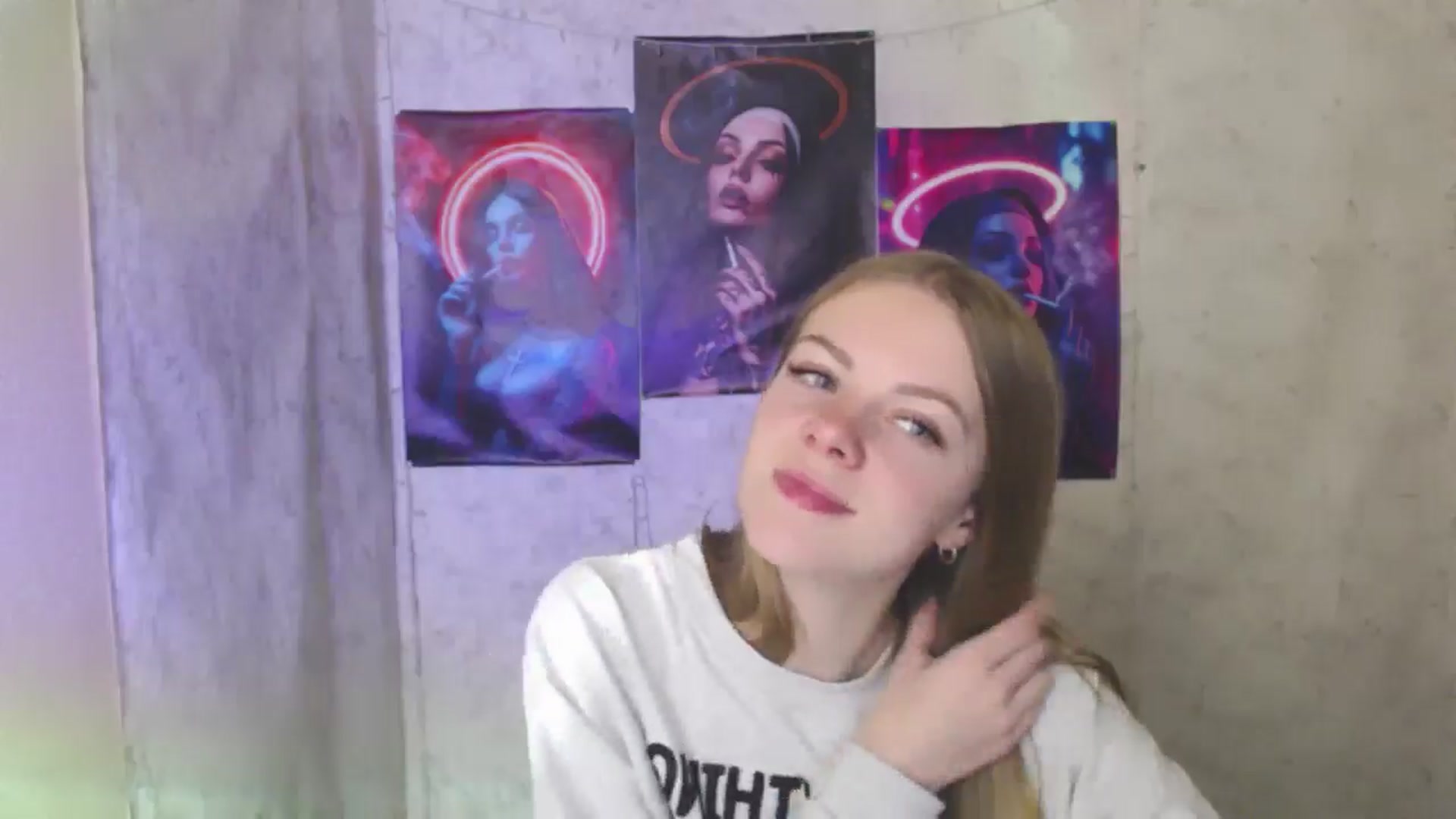 Gallery image thumbnail from NikolTepliss_'s myfreecams stream on, 10/31/2025, 23:37 image 5 of 20
