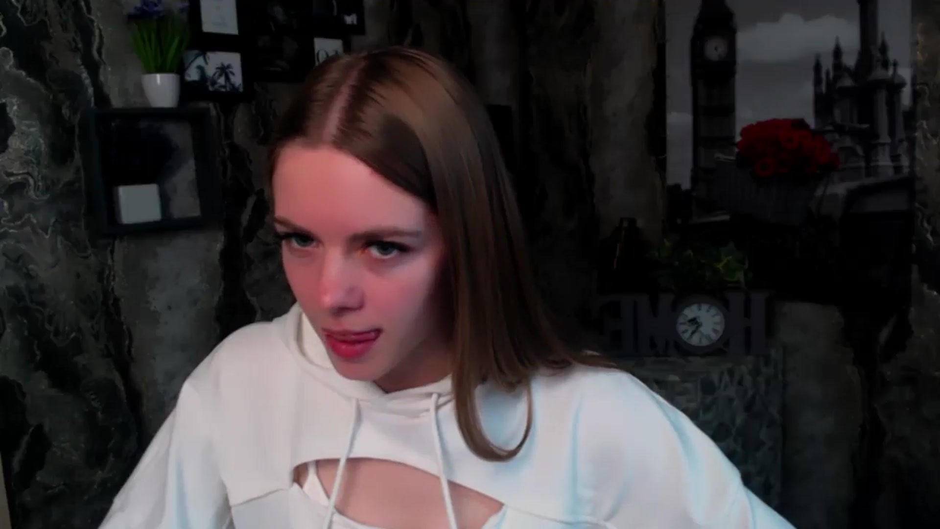 Gallery image thumbnail from NikolTepliss_'s myfreecams stream on, 11/03/2025, 15:29 image 20 of 20