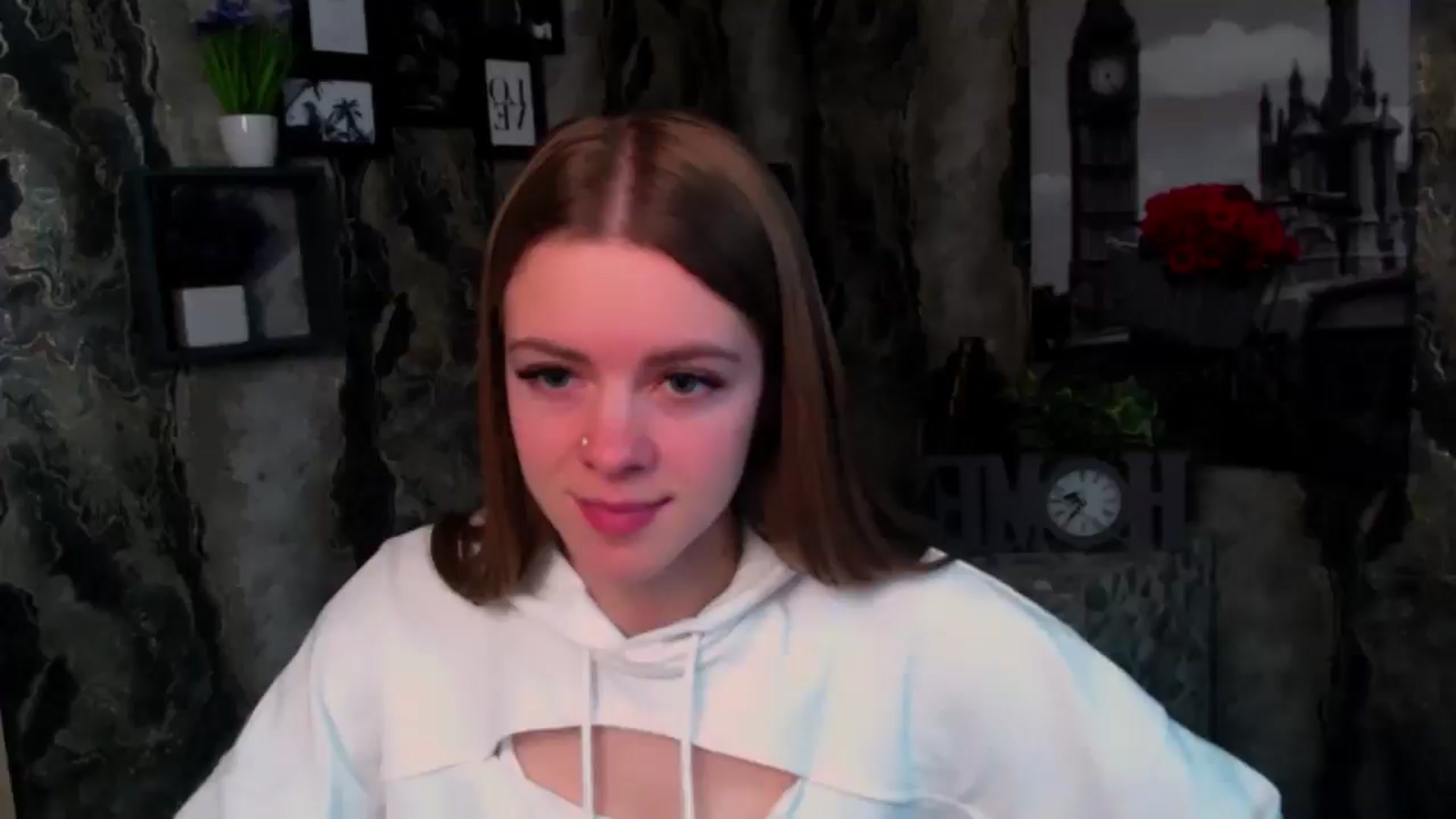 Gallery image thumbnail from NikolTepliss_'s myfreecams stream on, 11/03/2025, 15:29 image 1 of 20