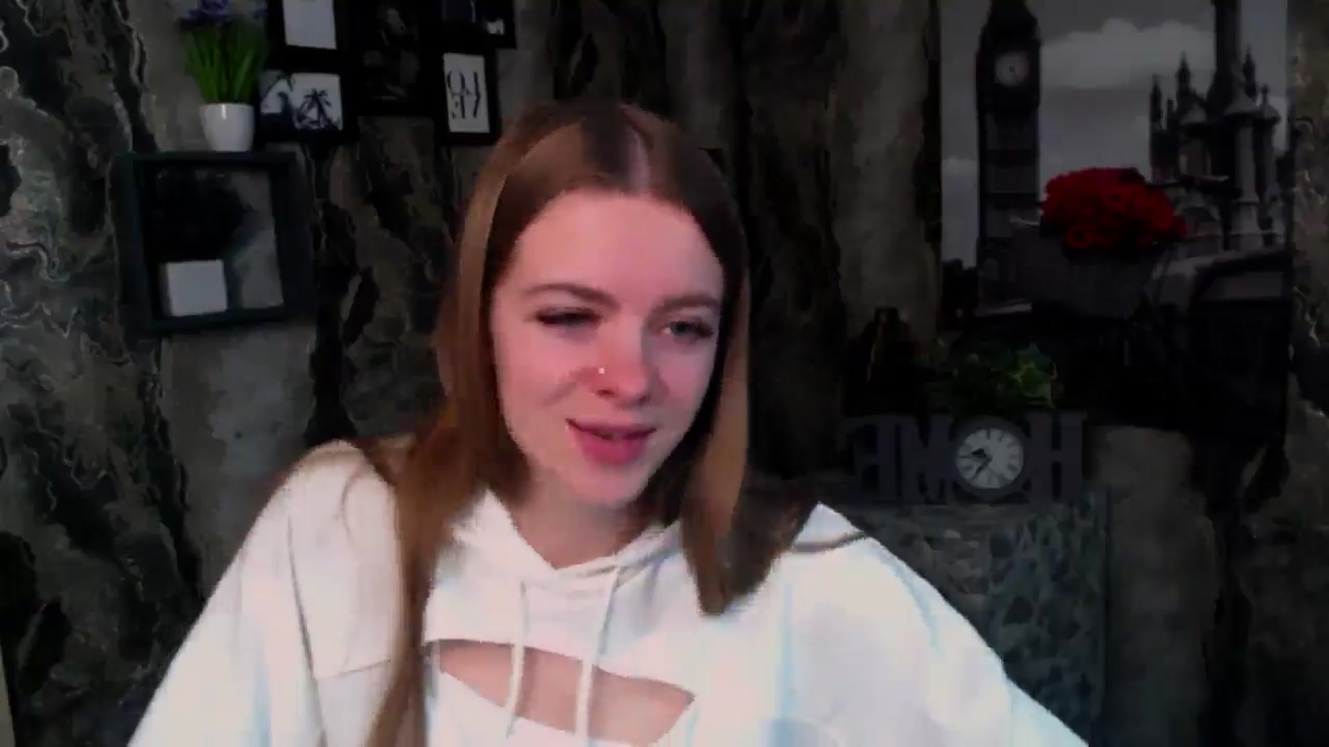 Gallery image thumbnail from NikolTepliss_'s myfreecams stream on, 11/03/2025, 15:29 image 18 of 20