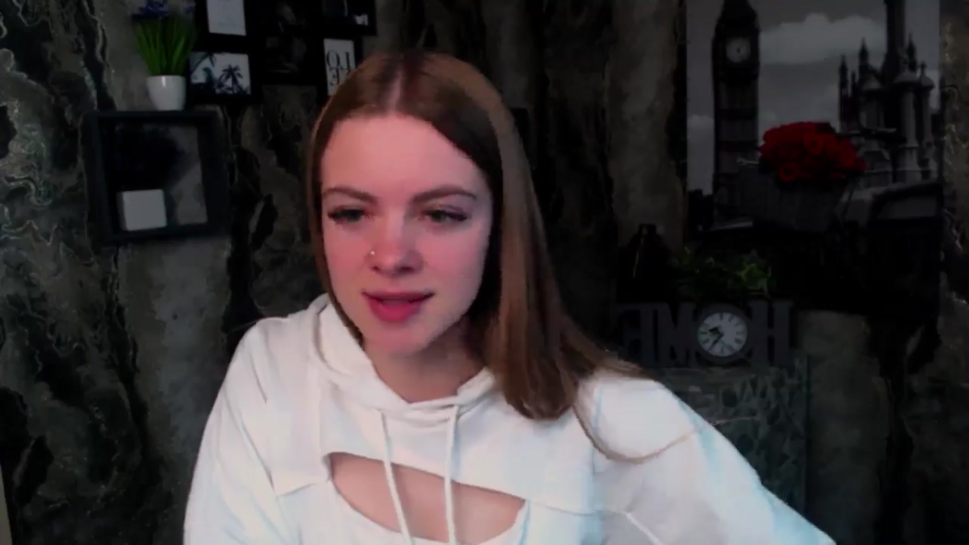Gallery image thumbnail from NikolTepliss_'s myfreecams stream on, 11/03/2025, 15:29 image 13 of 20