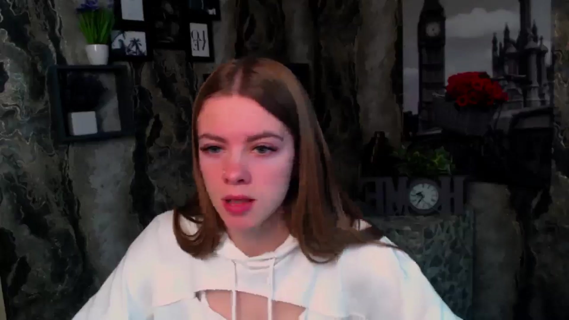 Gallery image thumbnail from NikolTepliss_'s myfreecams stream on, 11/03/2025, 15:29 image 7 of 20