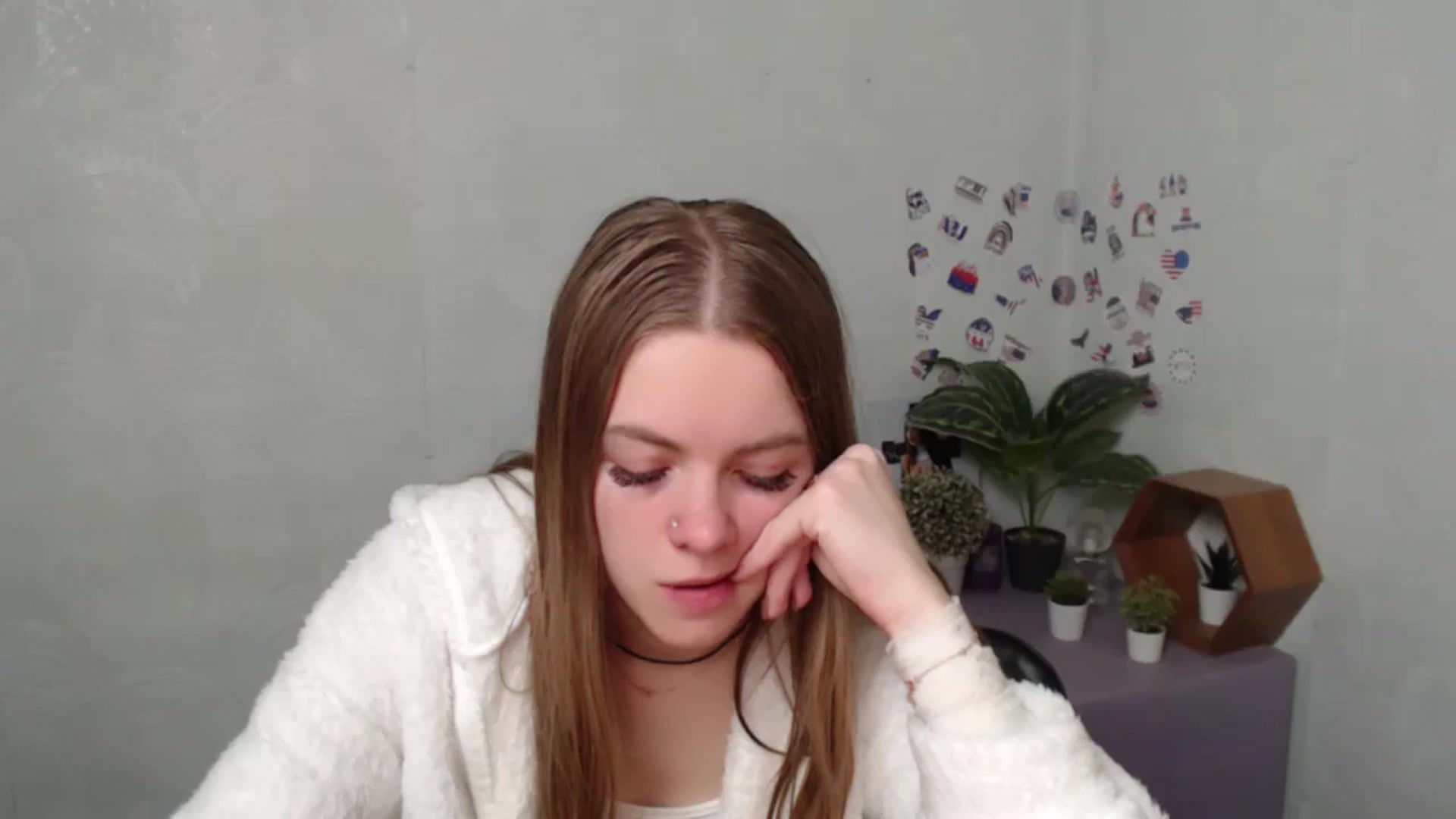 Gallery image thumbnail from NikolTepliss_'s myfreecams stream on, 11/04/2025, 11:03 image 11 of 20
