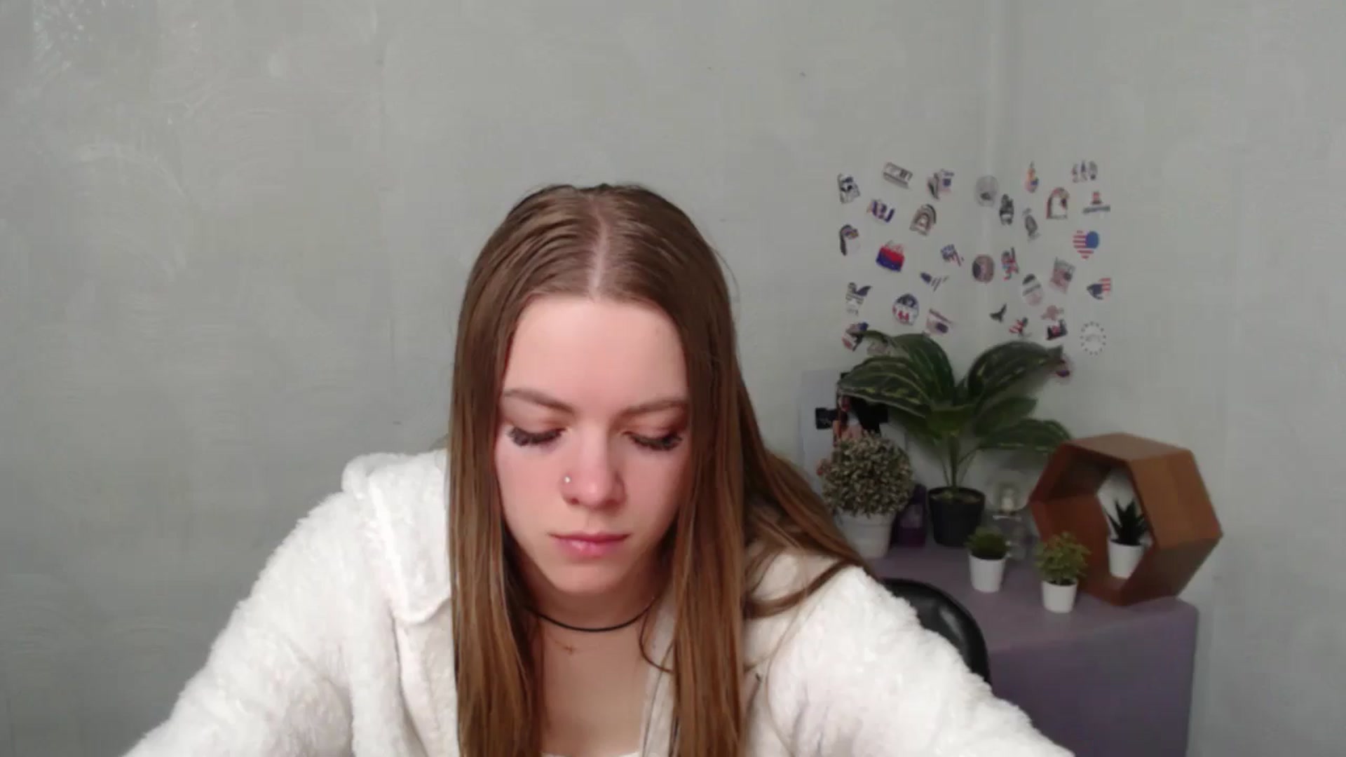 Gallery image thumbnail from NikolTepliss_'s myfreecams stream on, 11/04/2025, 11:03 image 15 of 20