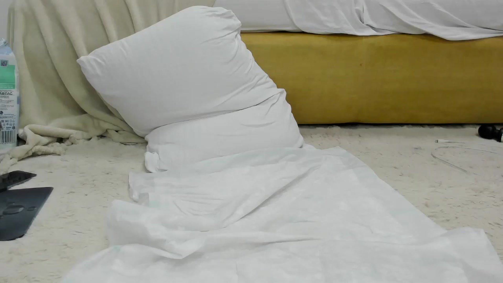Gallery image thumbnail from Nikole_666's myfreecams stream on, 12/31/2024, 13:20 image 18 of 20