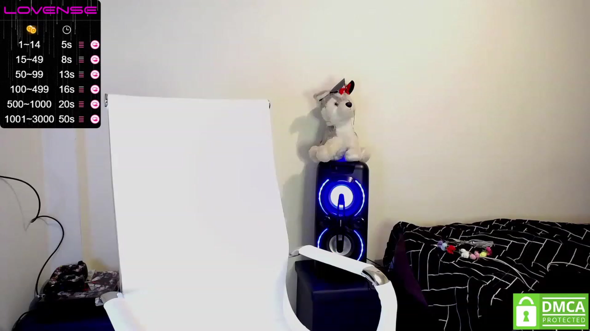 Gallery image thumbnail from Nikolle_8's myfreecams stream on, 02/23/2023, 24:53 image 19 of 20