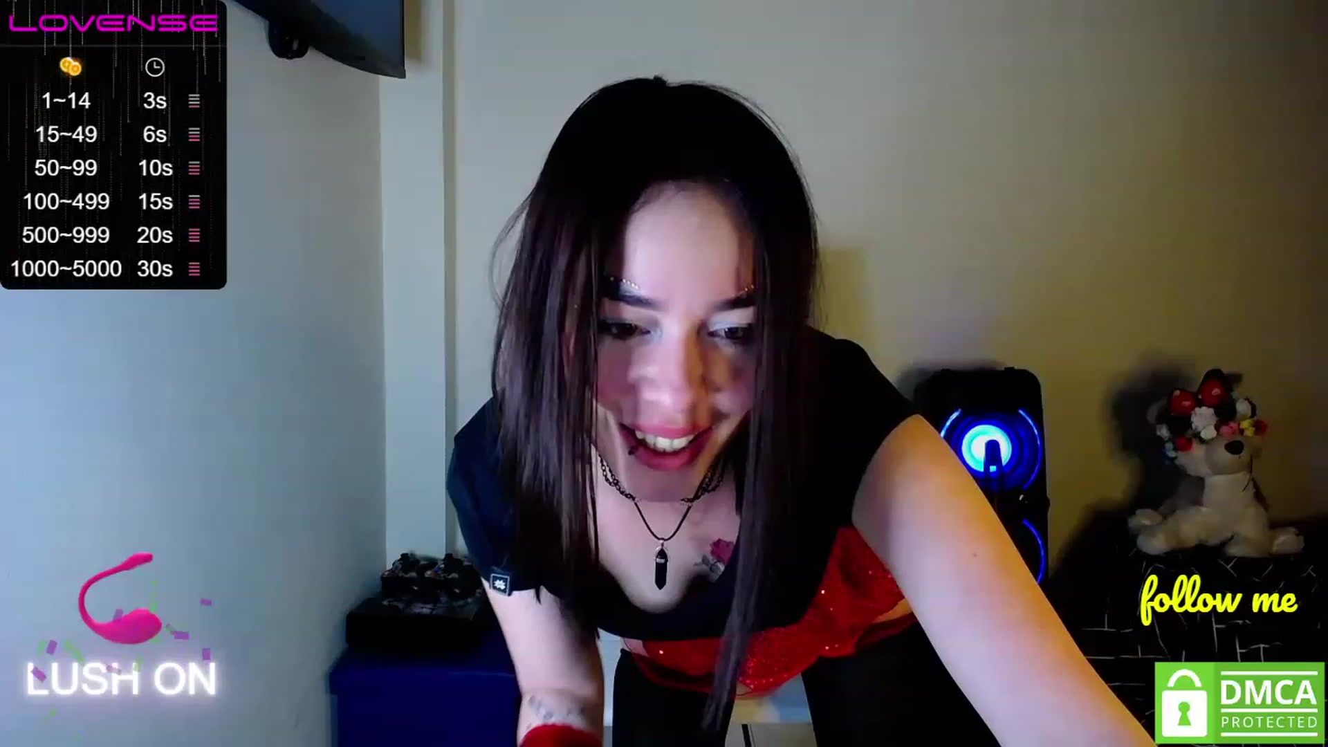 Gallery image thumbnail from Nikolle_8's myfreecams stream on, 03/05/2023, 02:05 image 9 of 20