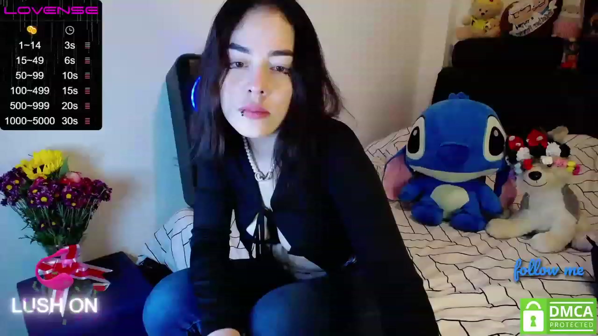 Gallery image thumbnail from Nikolle_8's myfreecams stream on, 03/09/2023, 02:05 image 12 of 20