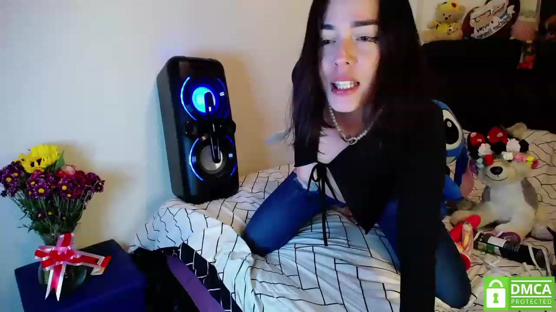 Gallery image thumbnail from Nikolle_8's myfreecams stream on, 03/09/2023, 04:12 image 13 of 20
