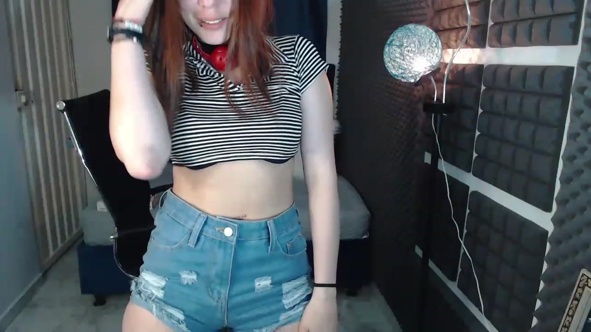 Gallery image thumbnail from Nikolle_8's myfreecams stream on, 06/10/2023, 06:21 image 4 of 20