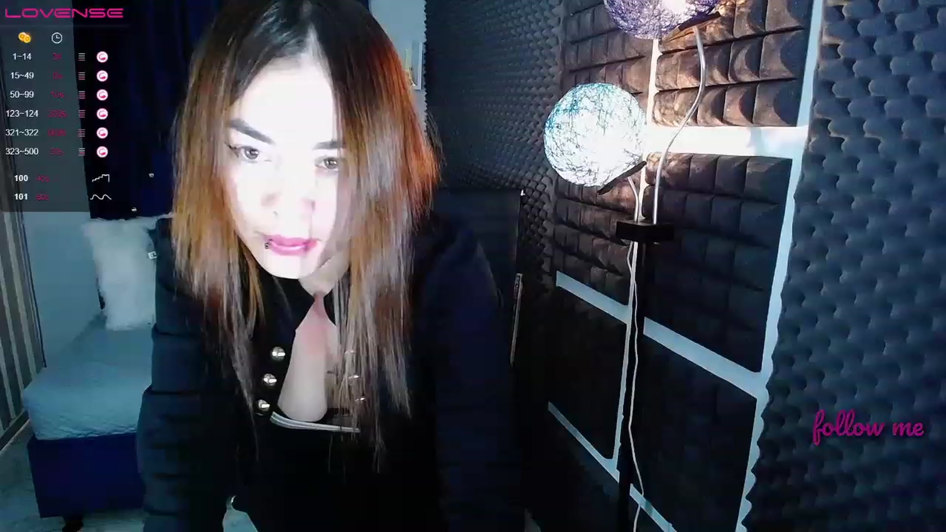 Gallery image thumbnail from Nikolle_8's myfreecams stream on, 06/13/2023, 21:36 image 6 of 20