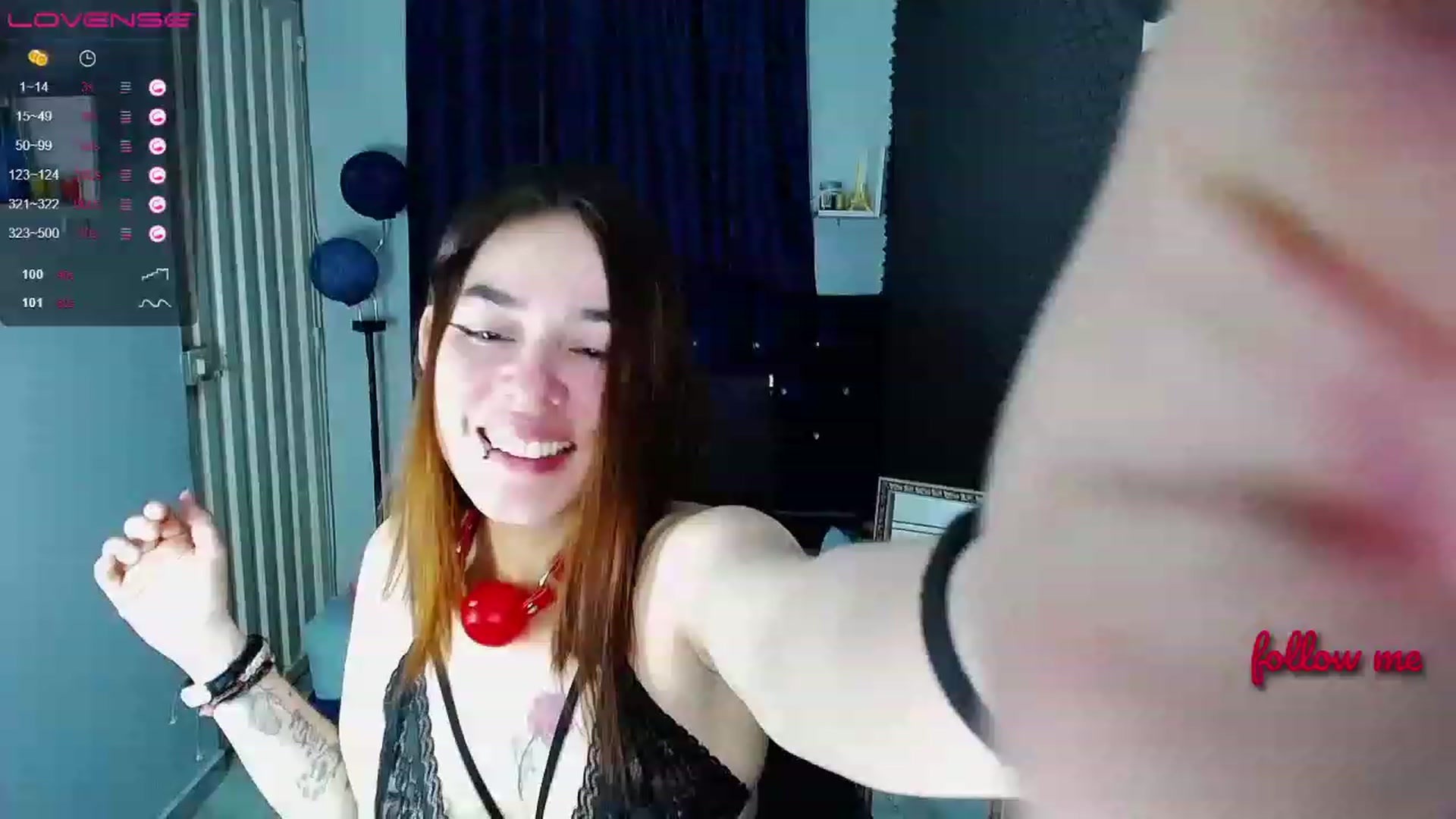 Gallery image thumbnail from Nikolle_8's myfreecams stream on, 06/15/2023, 04:16 image 12 of 20