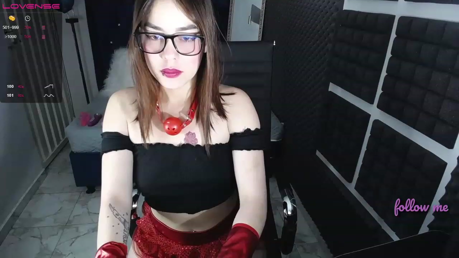 Gallery image thumbnail from Nikolle_8's myfreecams stream on, 06/17/2023, 06:22 image 17 of 20