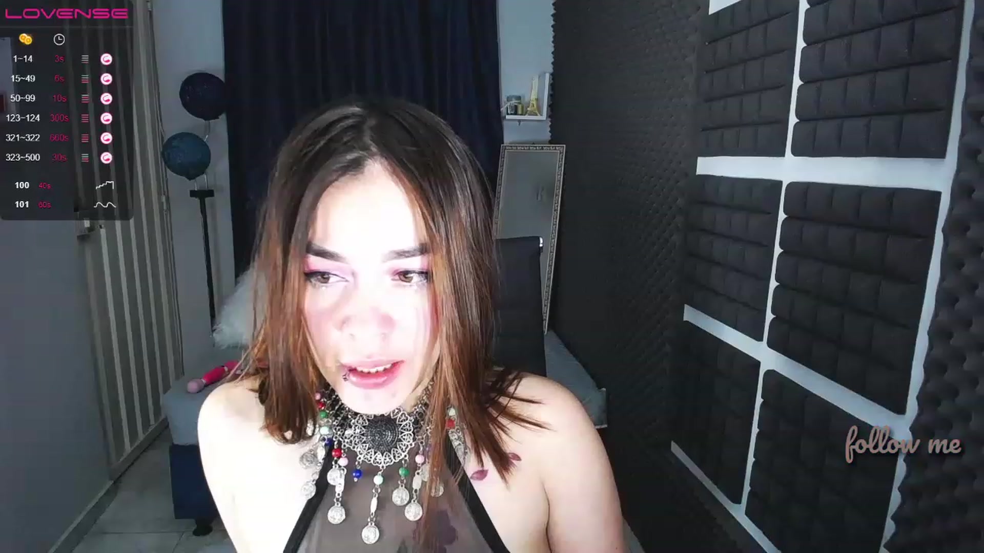 Gallery image thumbnail from Nikolle_8's myfreecams stream on, 06/18/2023, 05:25 image 8 of 20