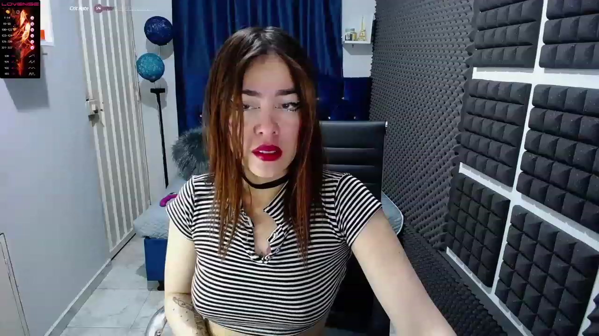 Gallery image thumbnail from Nikolle_8's myfreecams stream on, 06/25/2023, 07:41 image 10 of 20