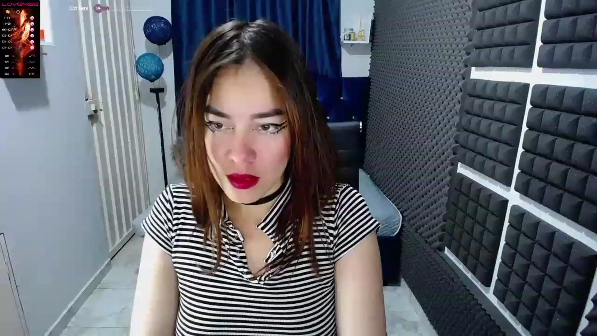 Gallery image thumbnail from Nikolle_8's myfreecams stream on, 06/25/2023, 07:41 image 11 of 20