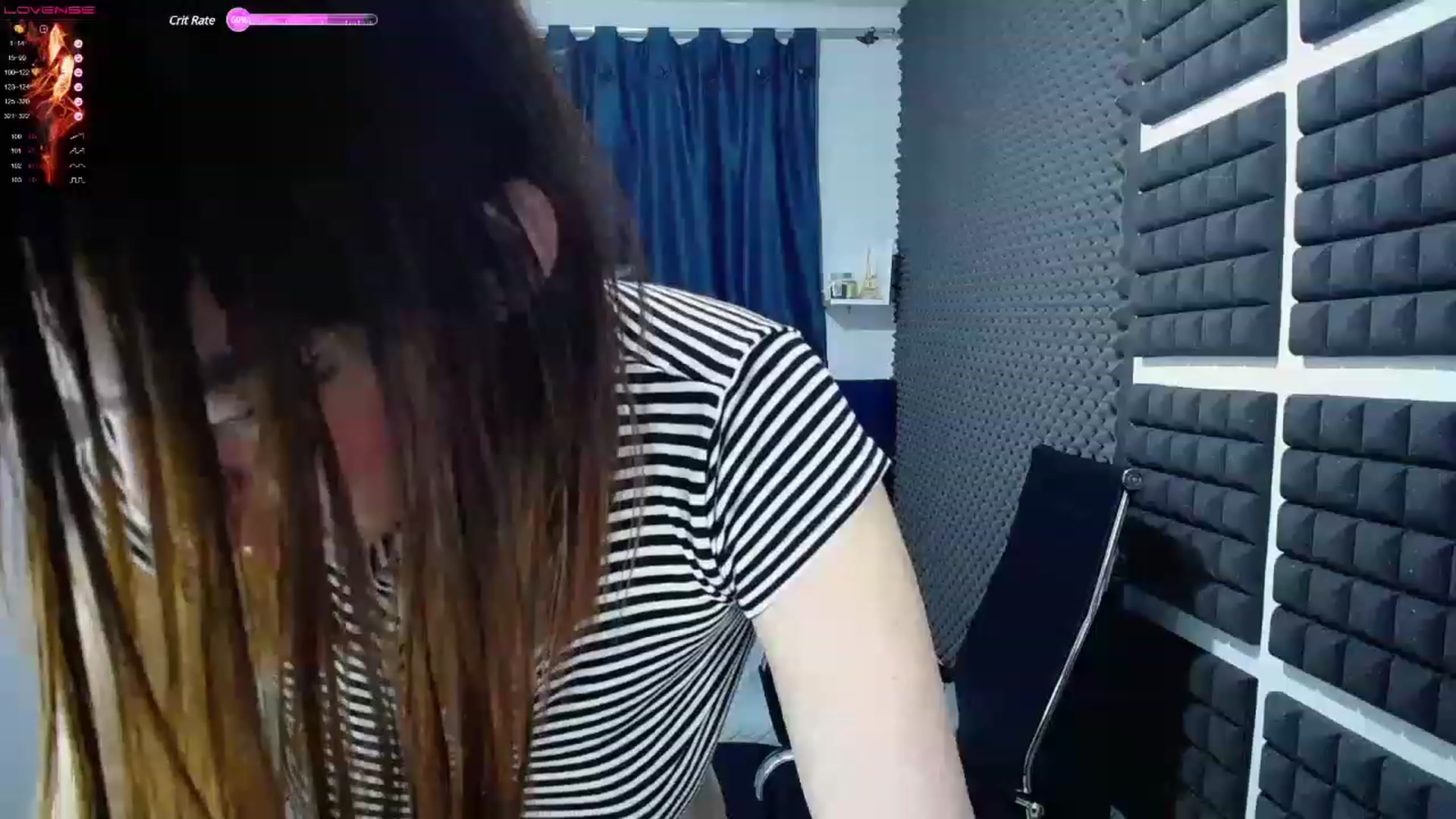 Gallery image thumbnail from Nikolle_8's myfreecams stream on, 06/25/2023, 07:41 image 5 of 20