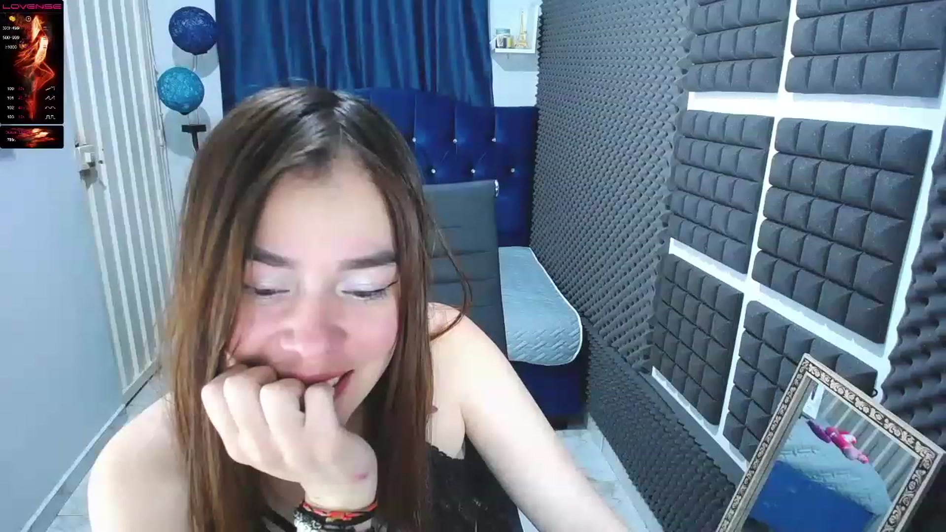 Gallery image thumbnail from Nikolle_8's myfreecams stream on, 06/25/2023, 22:47 image 20 of 20