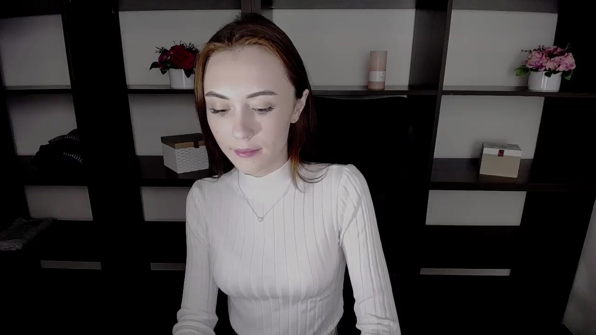 Gallery image thumbnail from Nikonara_'s myfreecams stream on, 11/10/2023, 12:08 image 9 of 20
