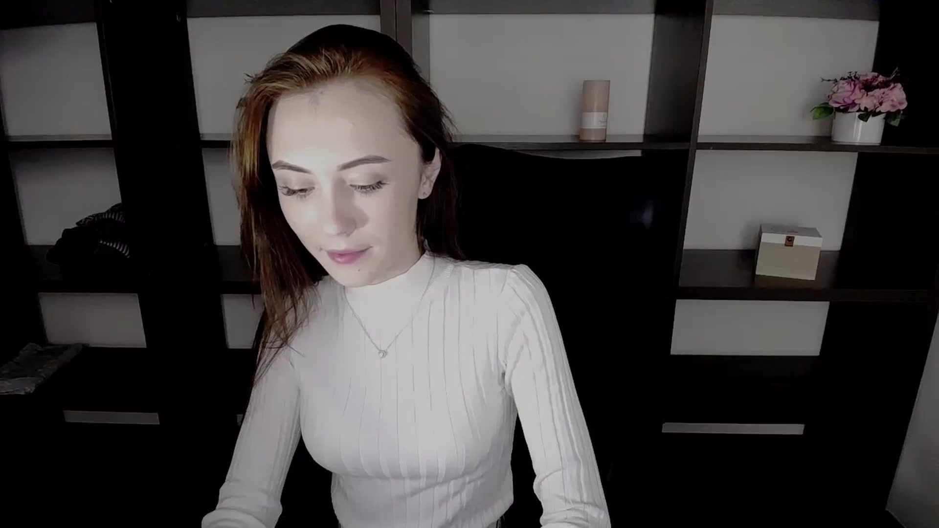 Gallery image thumbnail from Nikonara_'s myfreecams stream on, 11/10/2023, 12:08 image 14 of 20