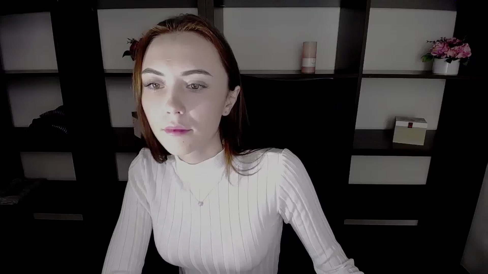 Gallery image thumbnail from Nikonara_'s myfreecams stream on, 11/10/2023, 12:08 image 10 of 20