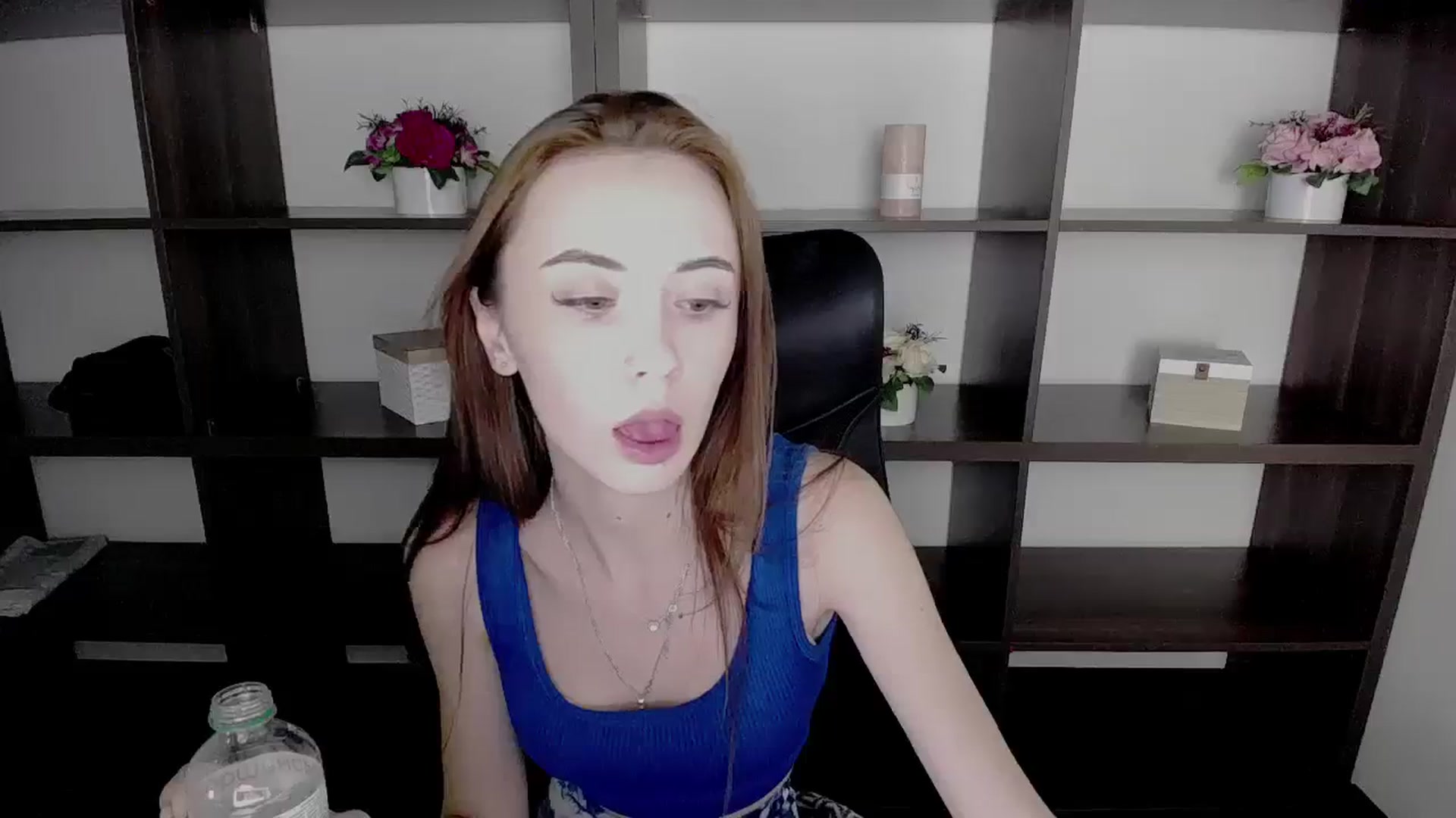 Gallery image thumbnail from Nikonara_'s myfreecams stream on, 11/10/2023, 17:39 image 15 of 20